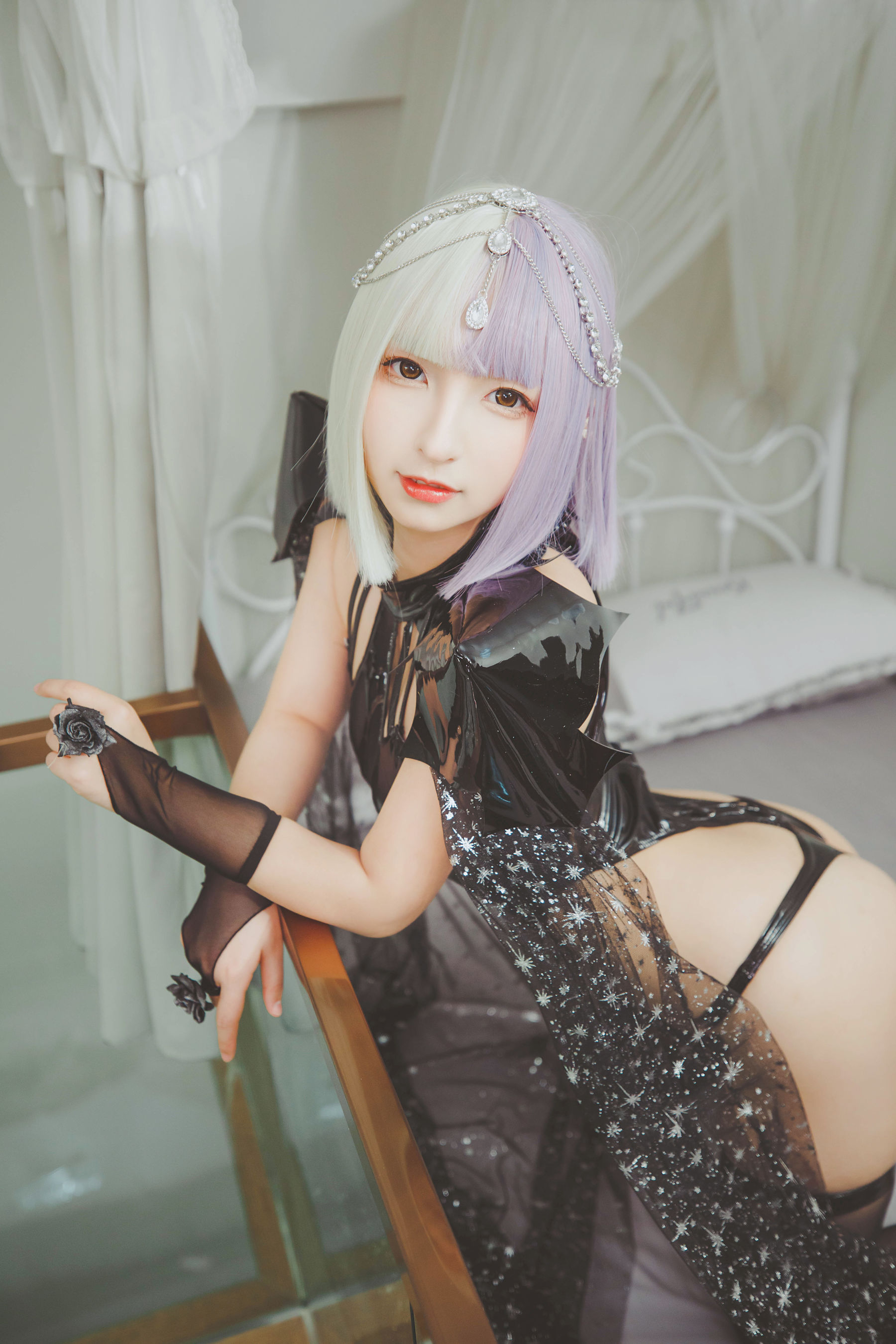 [网红COSER写真] 萝莉神楽板真冬 之柔らかい永遠