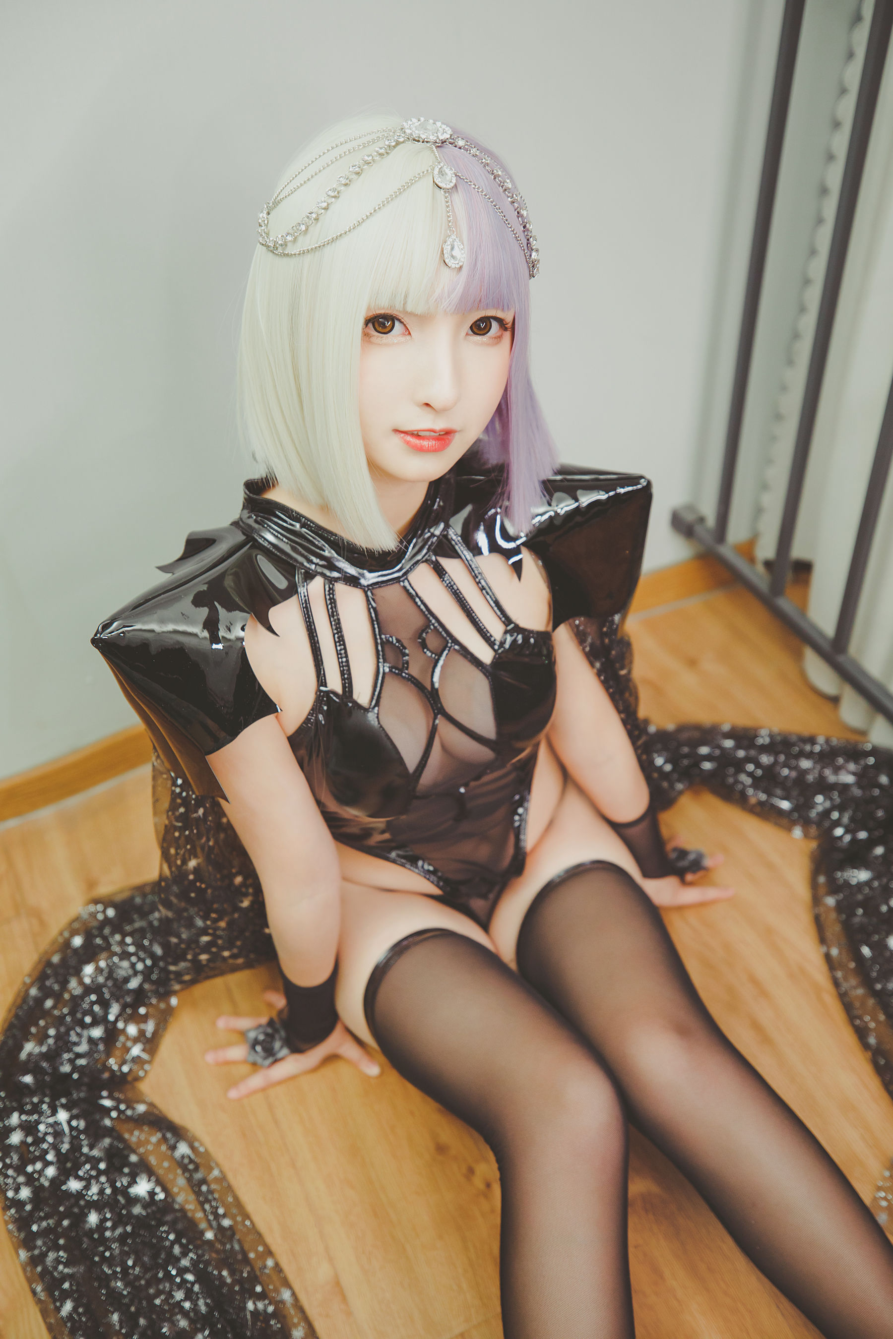 [网红COSER写真] 萝莉神楽板真冬 之柔らかい永遠