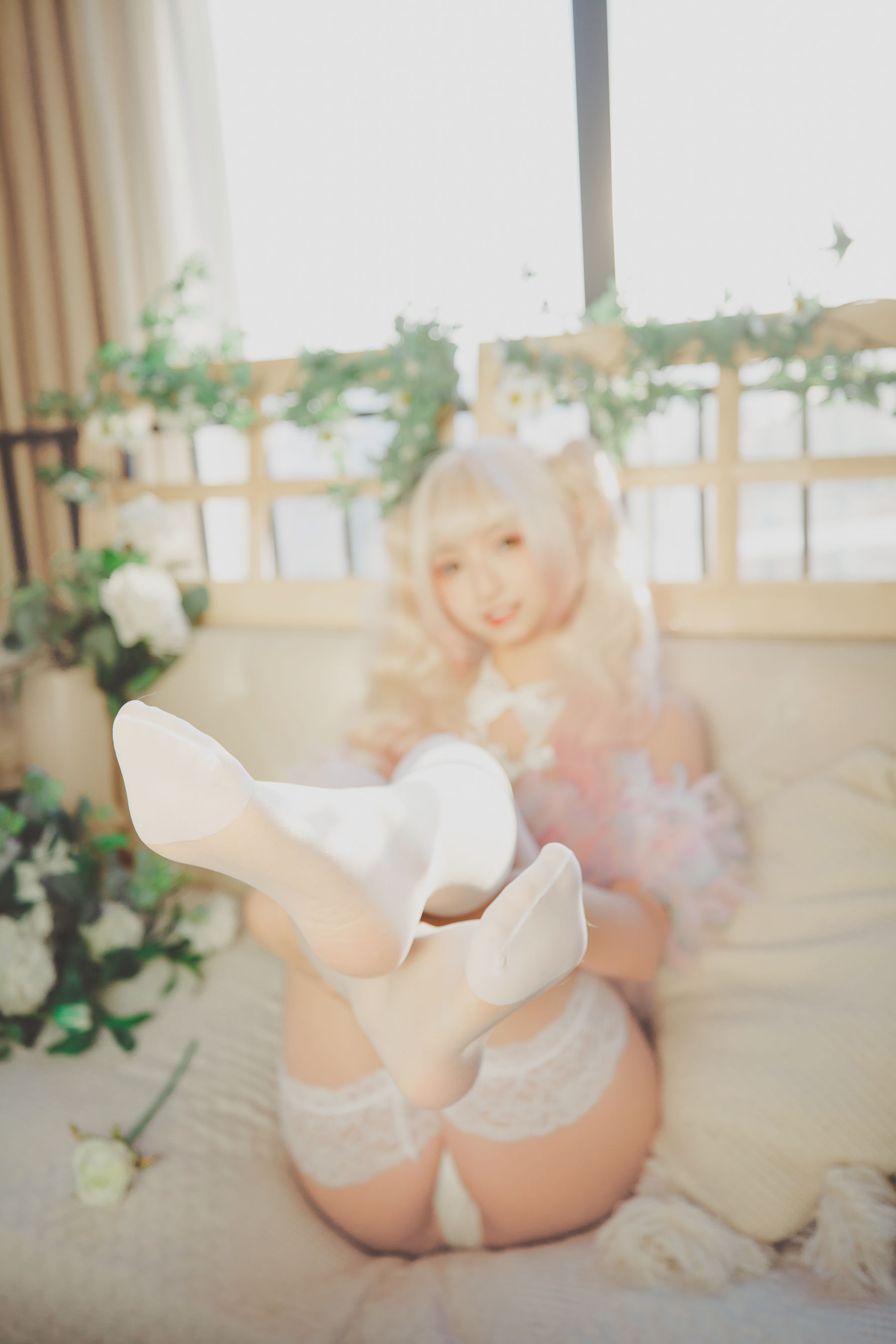[网红COSER写真] 萝莉神楽板真冬 之柔らかい永遠