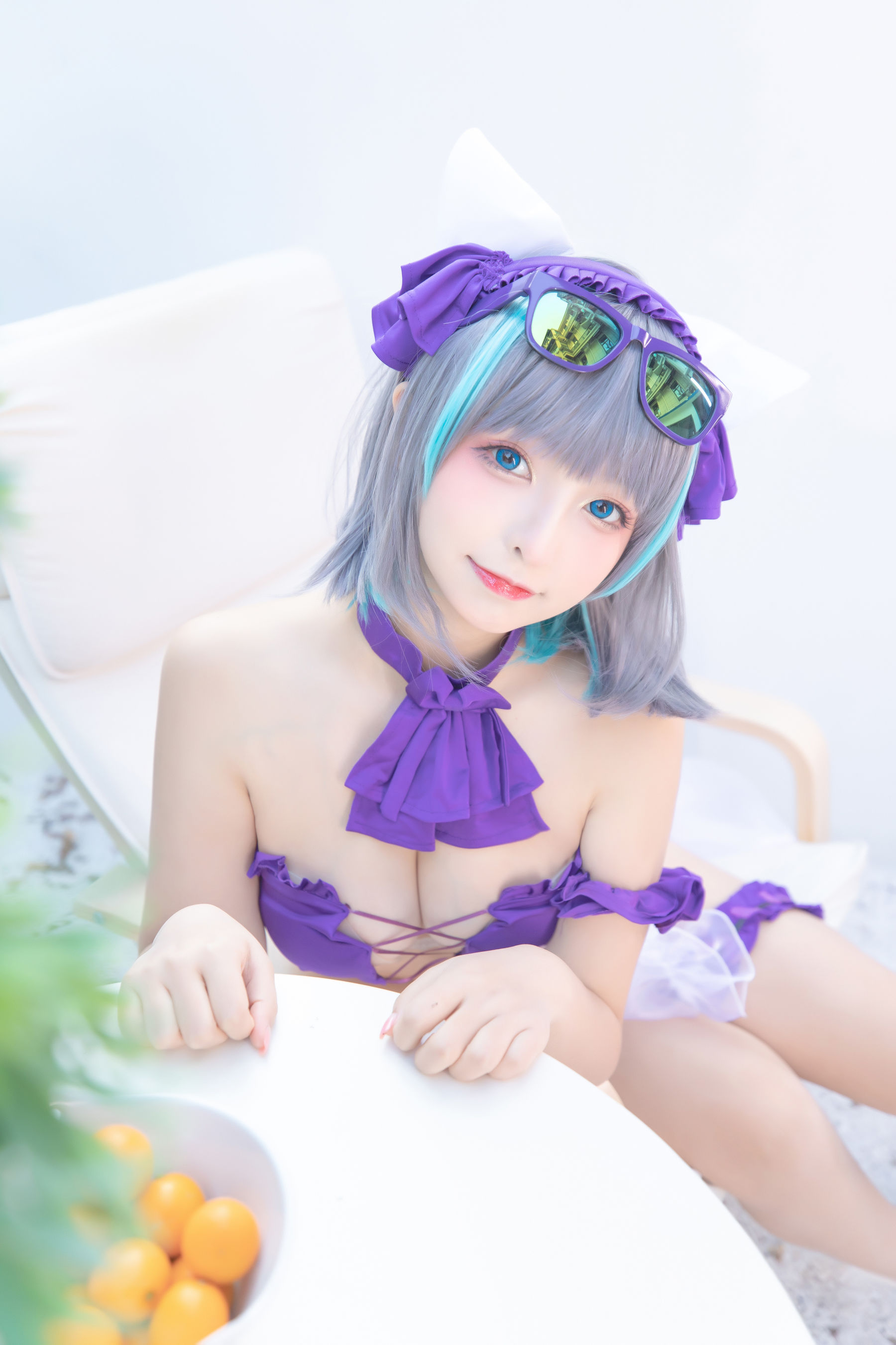 [网红COSER写真] 萝莉神楽板真冬 之柴郡 - 纯色庭院