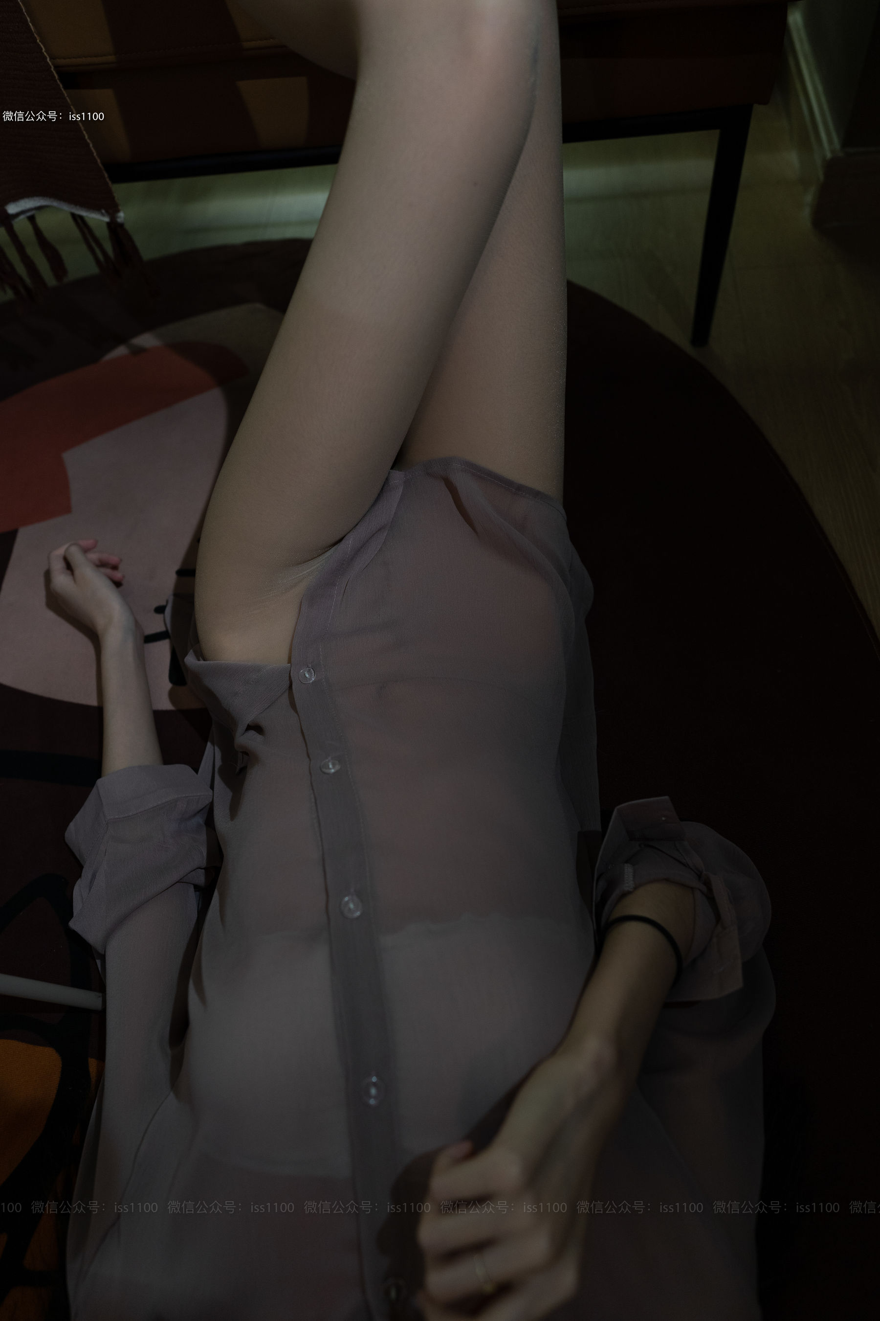 [ISS系列]  酸酸 粉衬衫