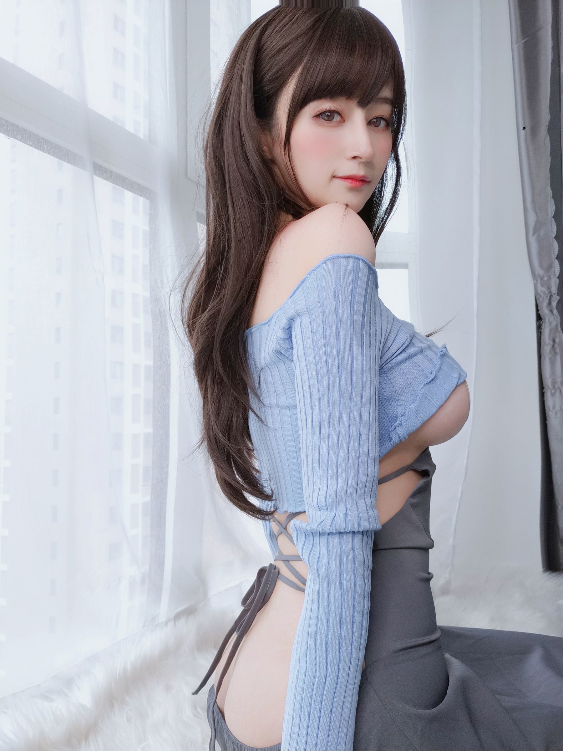 [网红COSER写真] Coser小姐姐白银 - 吉他妹妹