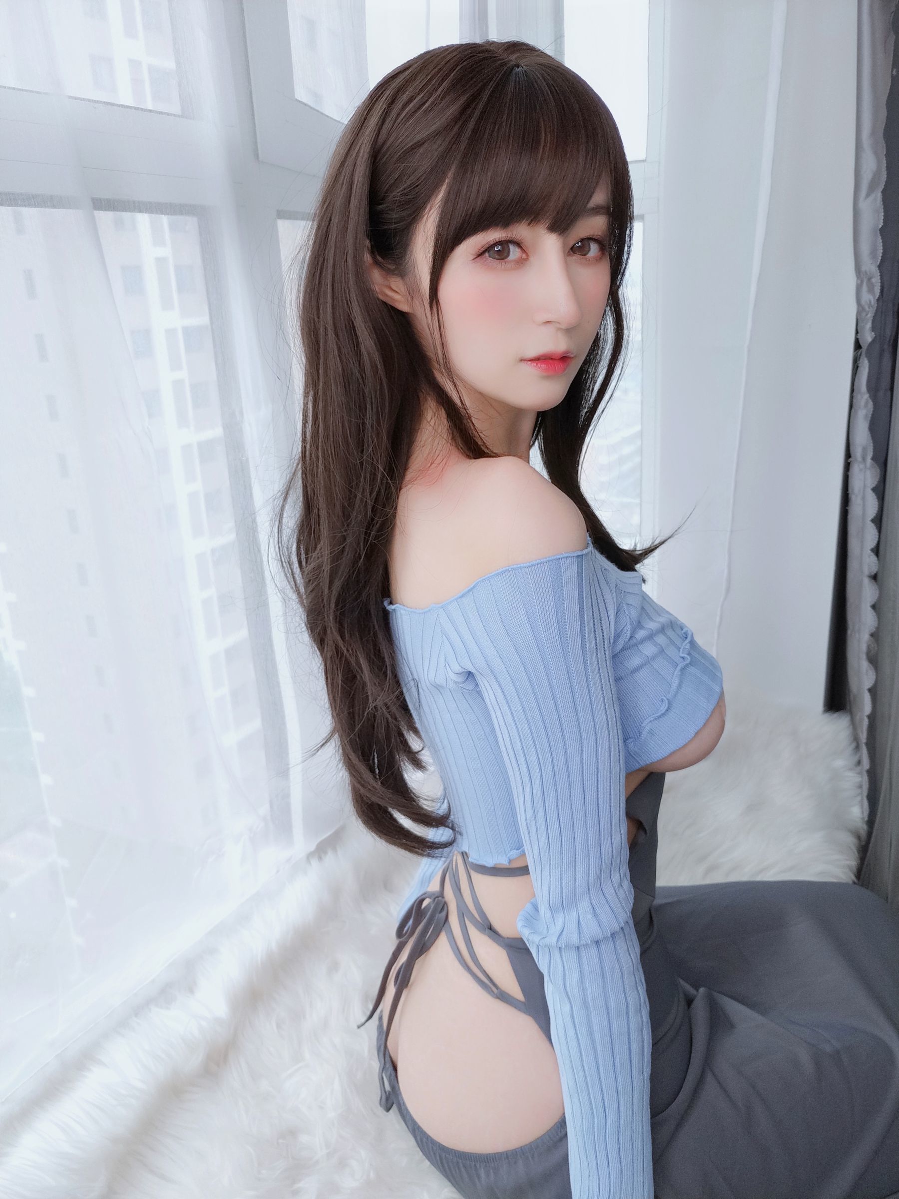 [网红COSER写真] Coser小姐姐白银 - 吉他妹妹