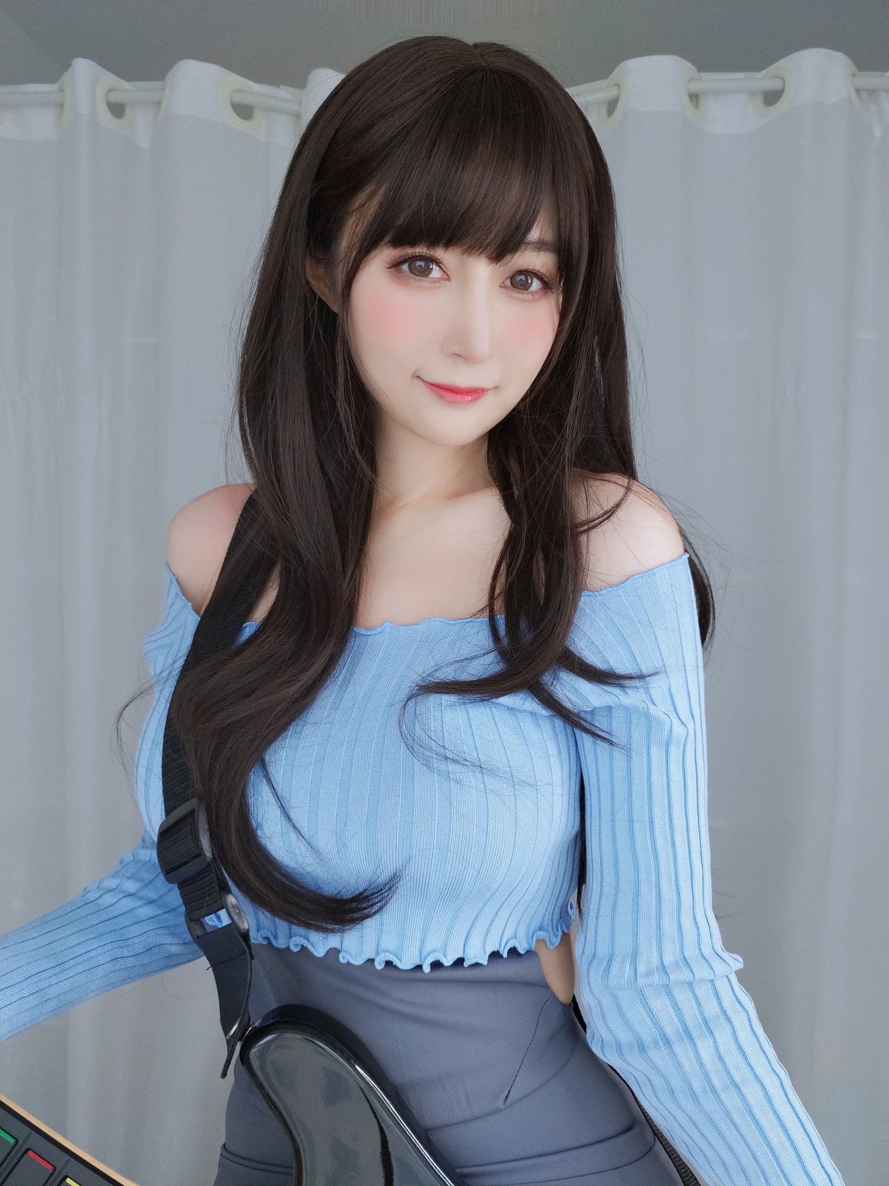 [网红COSER写真] Coser小姐姐白银 - 吉他妹妹