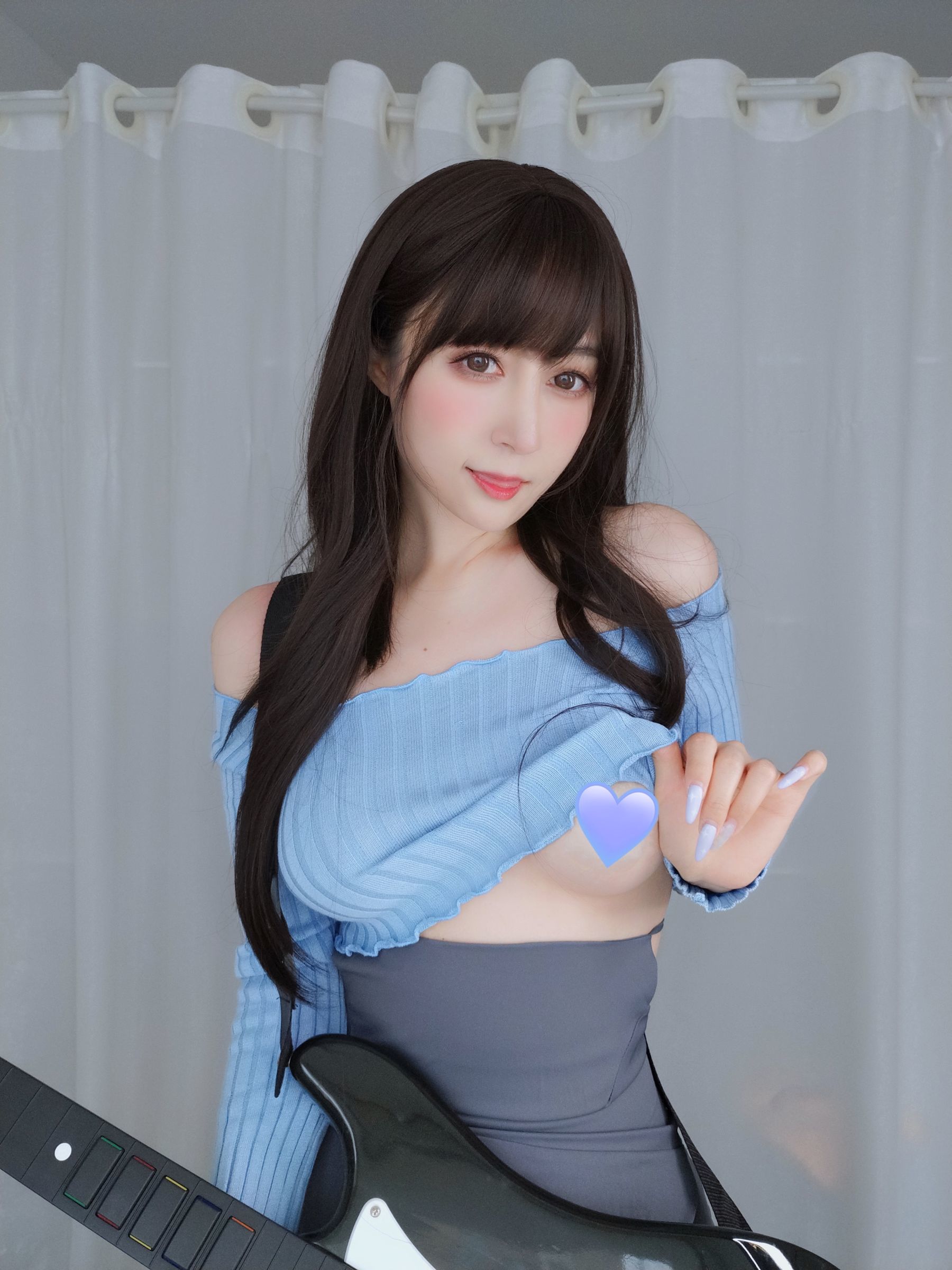 [网红COSER写真] Coser小姐姐白银 - 吉他妹妹