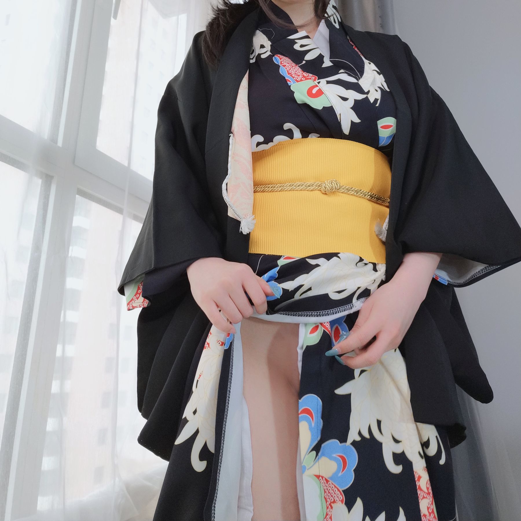 [网红COSER写真] Coser小姐姐白银 - 和服下的秘密