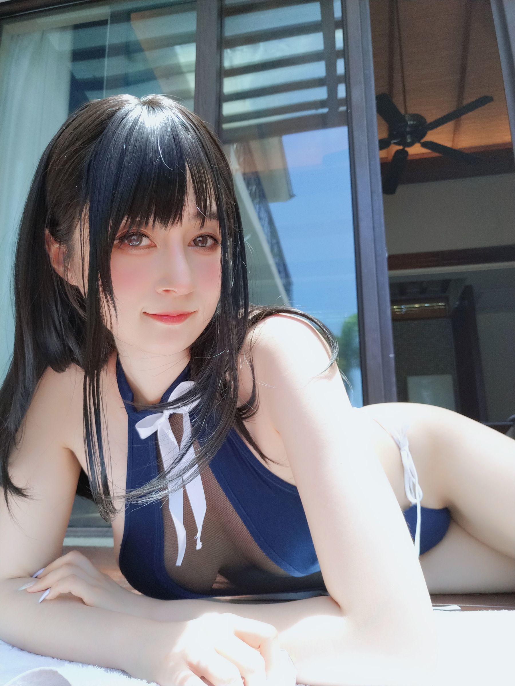 [网红COSER写真] Coser小姐姐白银 - 镂空泳衣