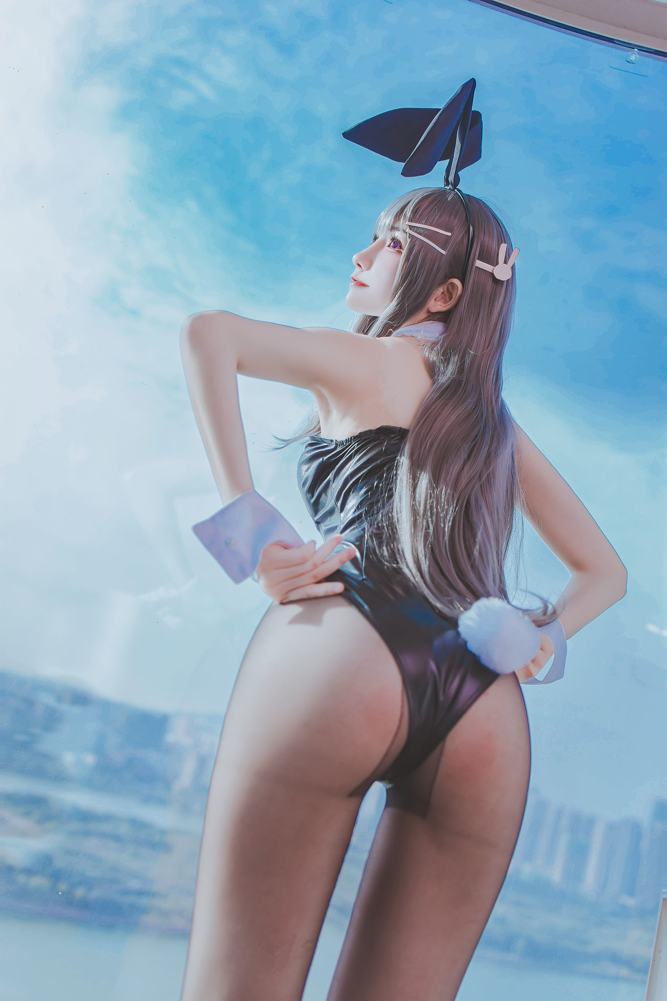 [网红COSER写真] Coser衣衣 - 麻衣兔女郎