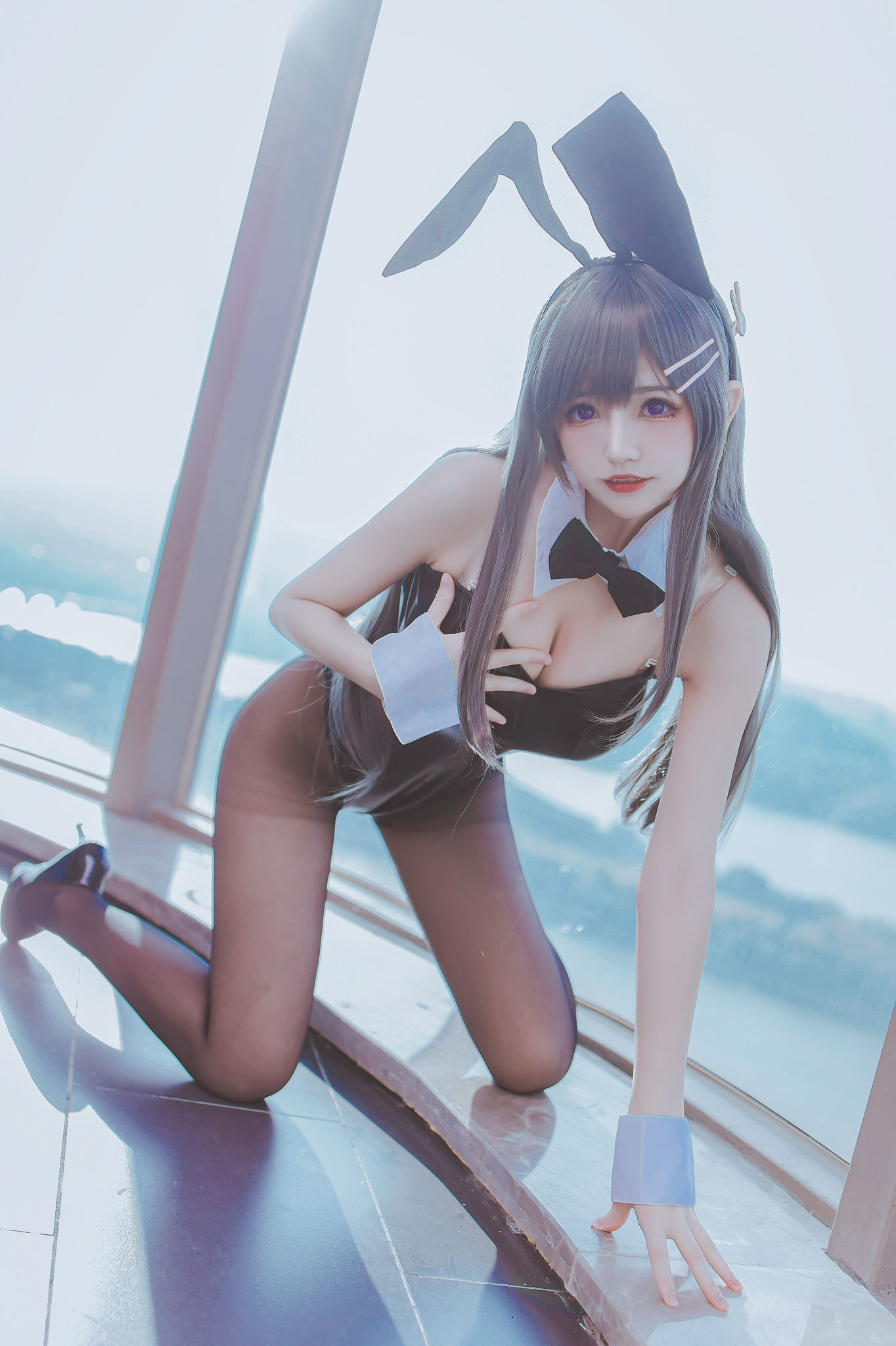 [网红COSER写真] Coser衣衣 - 麻衣兔女郎