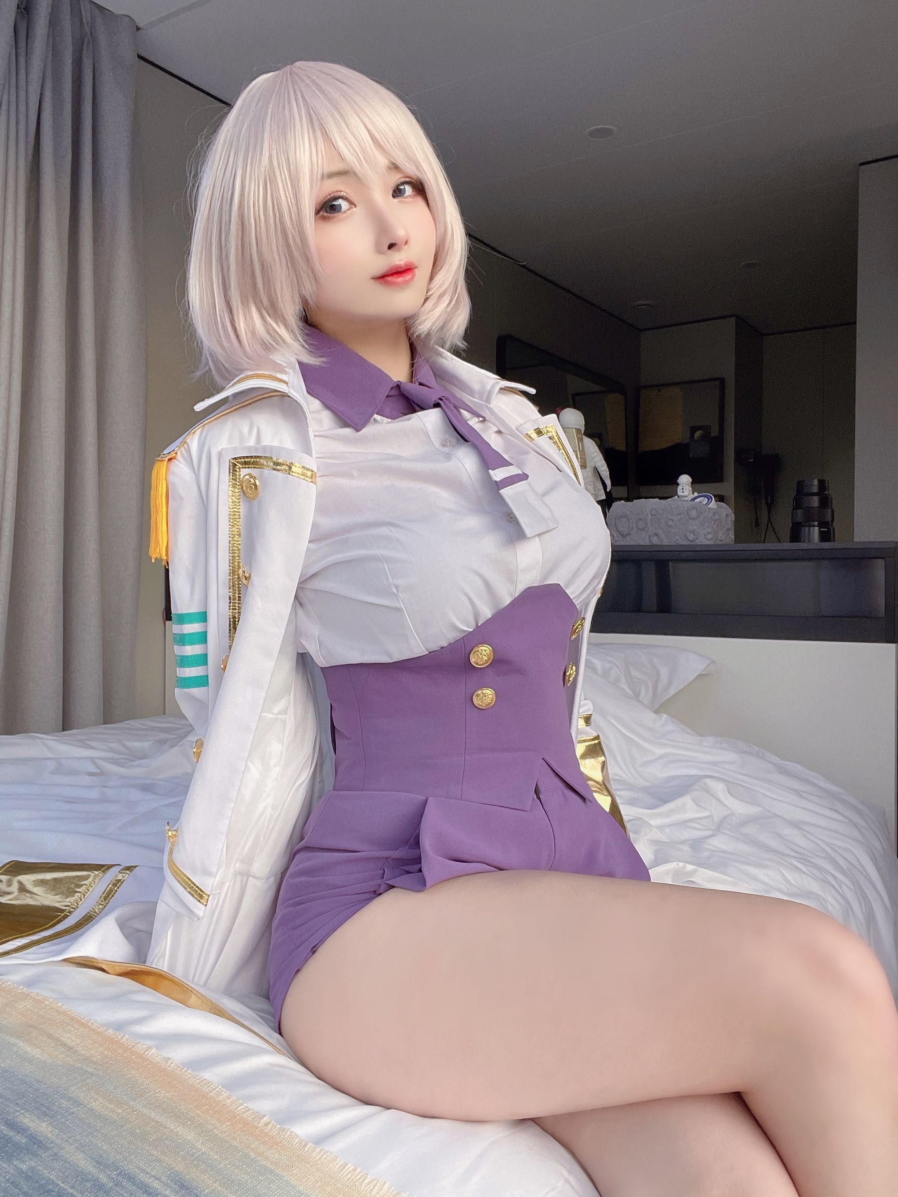 [网红COSER写真] COS福利rioko凉凉子 - 电光机王 貉