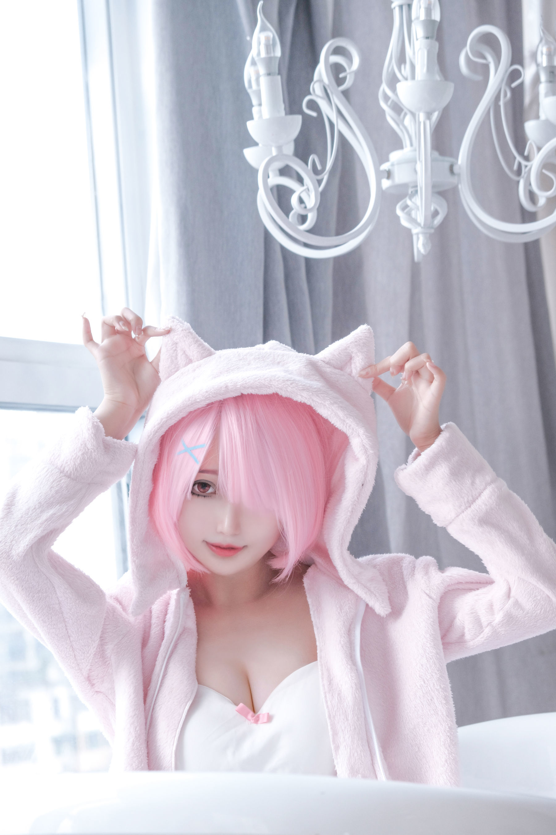 [网红COSER写真] eloise软软 - 纯欲拉姆