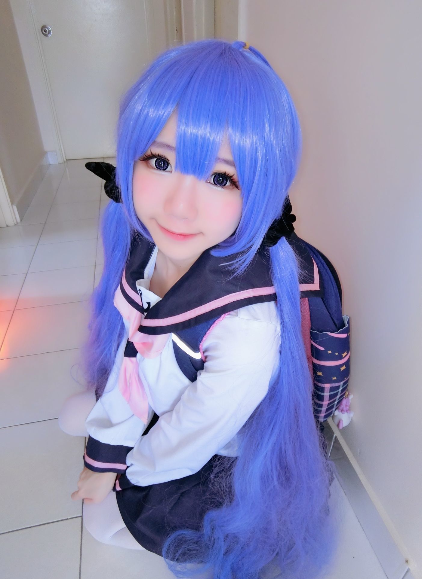 [网红COSER写真] Sally Dorasnow - Unicorn JK Set