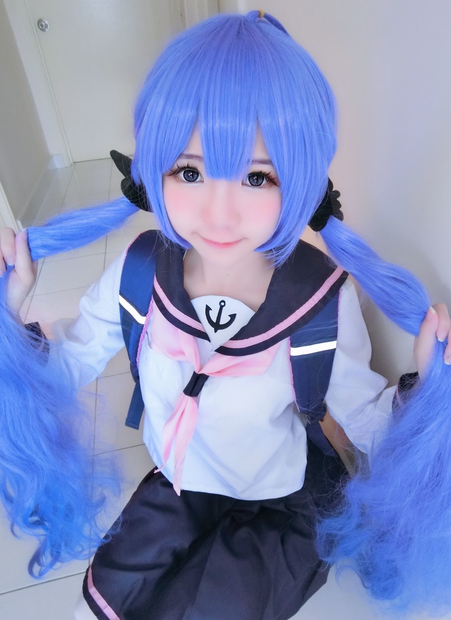 [网红COSER写真] Sally Dorasnow - Unicorn JK Set