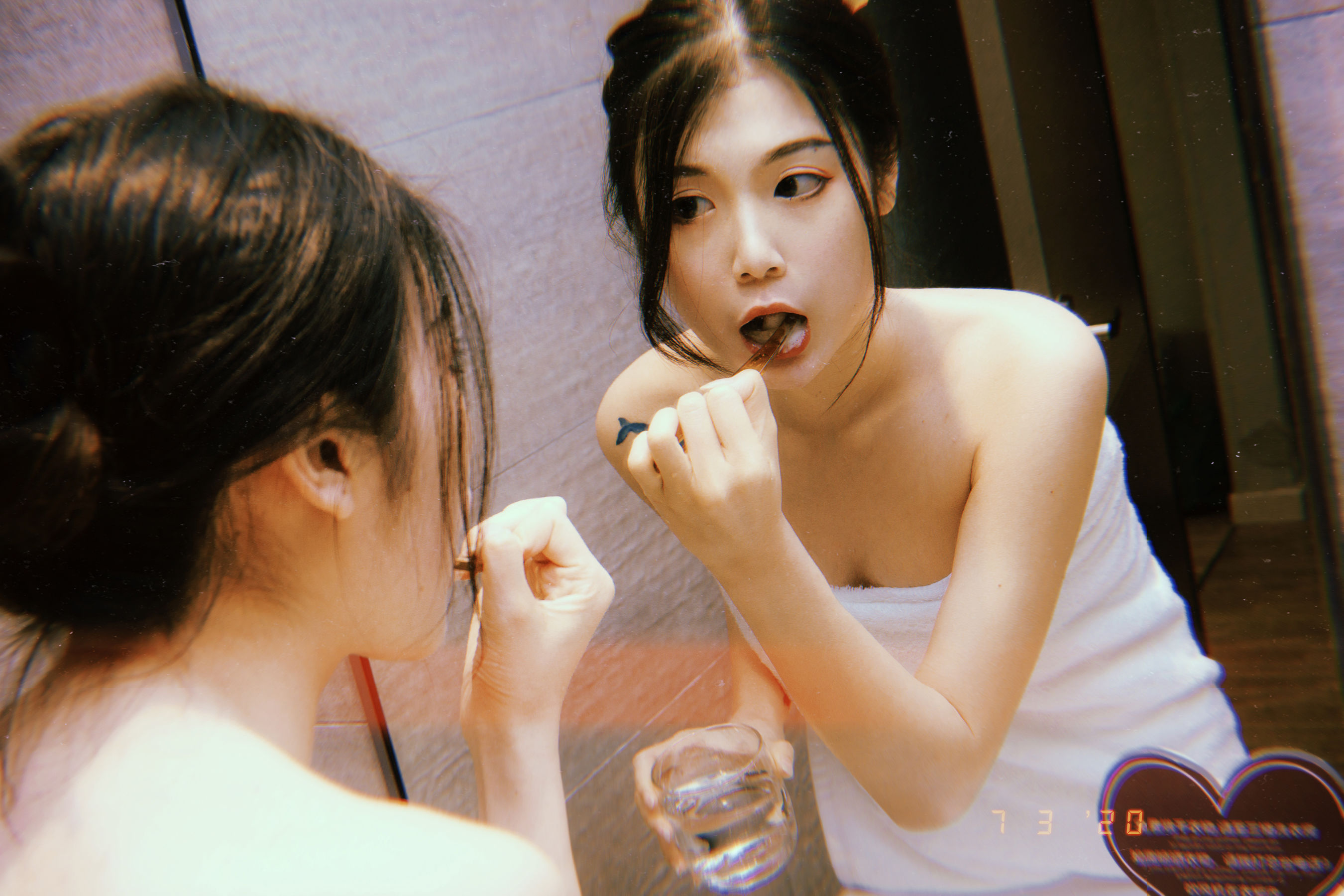 [网红COSER写真] 一米八的大梨子 - 冬日女友
