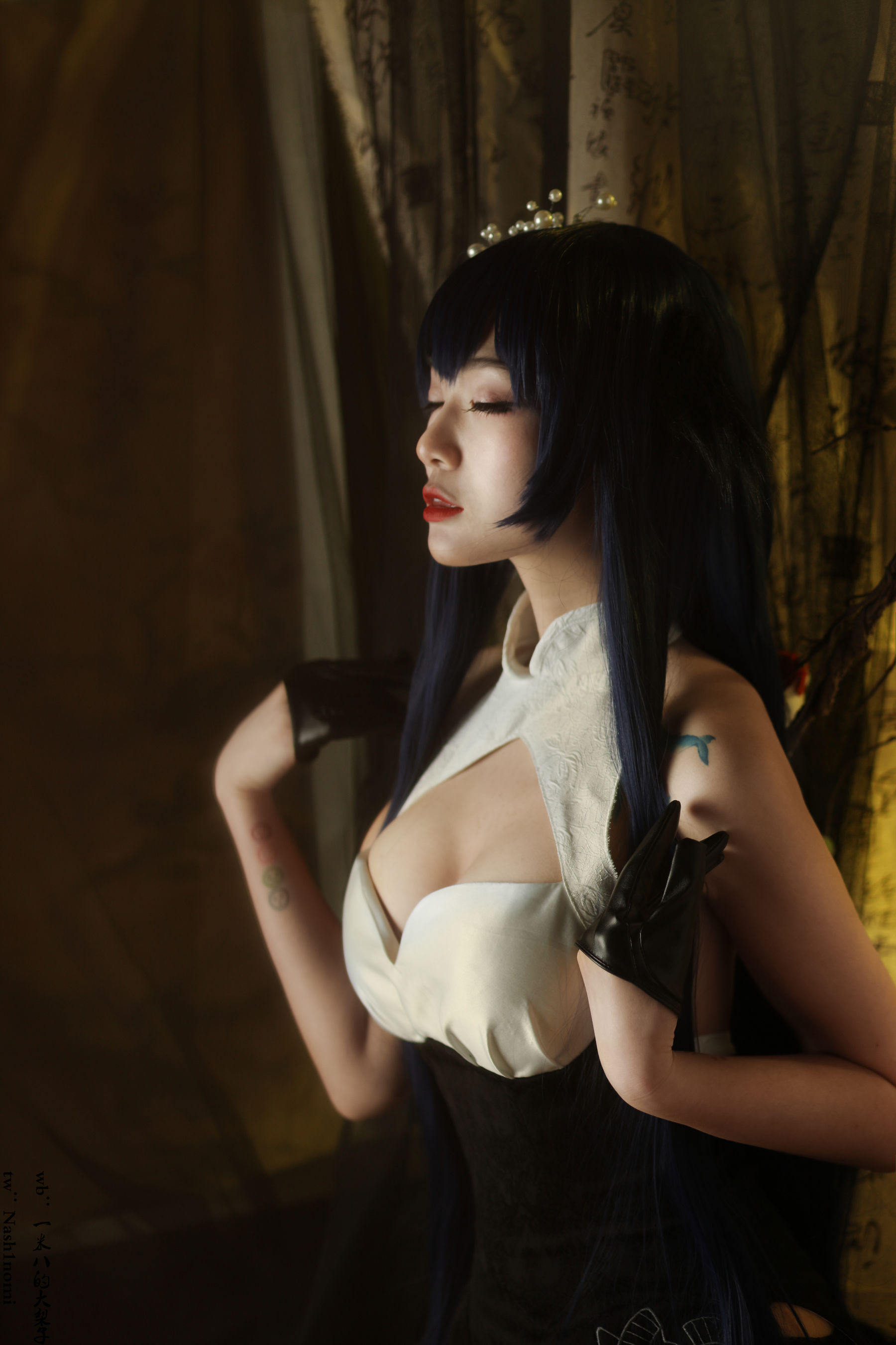 [网红COSER写真] 一米八的大梨子 - 吾妻