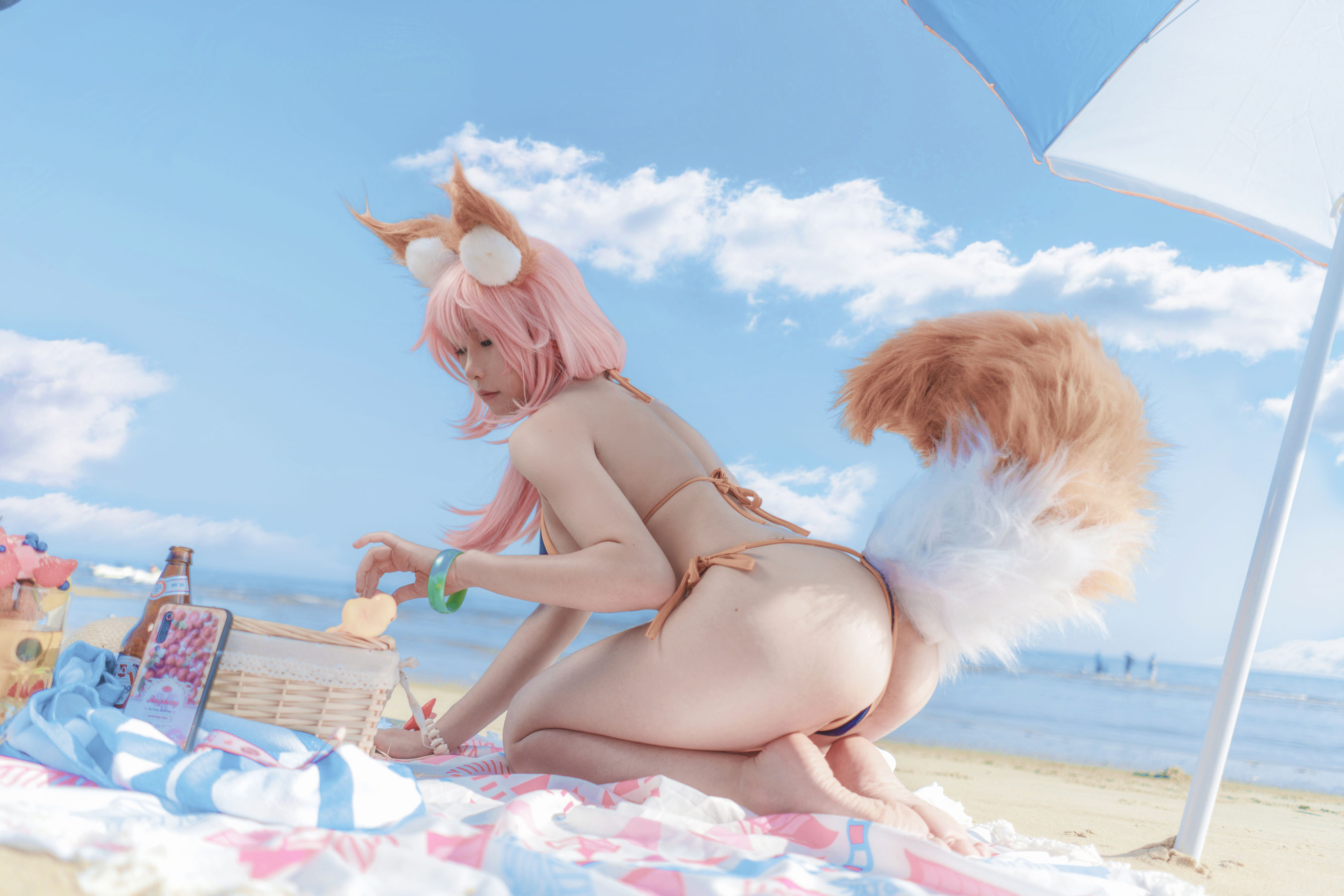 [网红COSER写真] 动漫博主uki雨季 - 玉藻前海边泳装