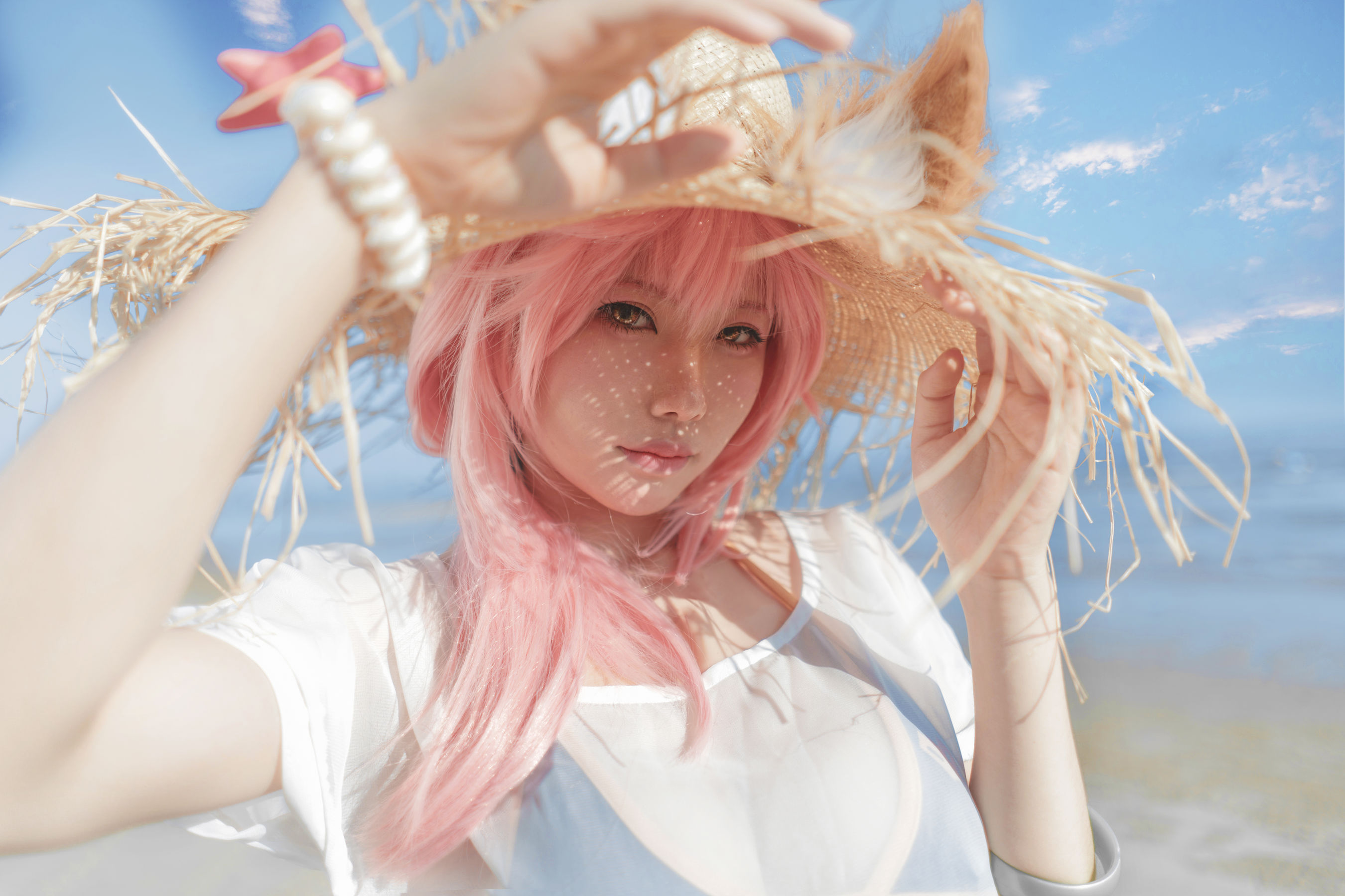 [网红COSER写真] 动漫博主uki雨季 - 玉藻前海边泳装