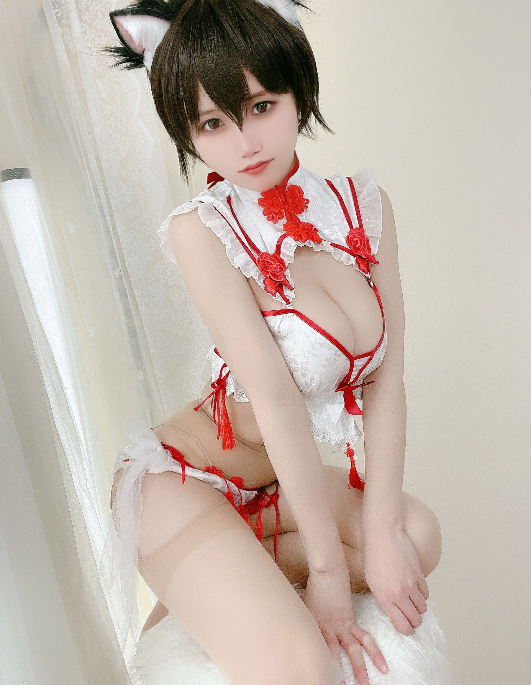 [网红COSER写真] 动漫博主小仓千代w - 猫耳短发