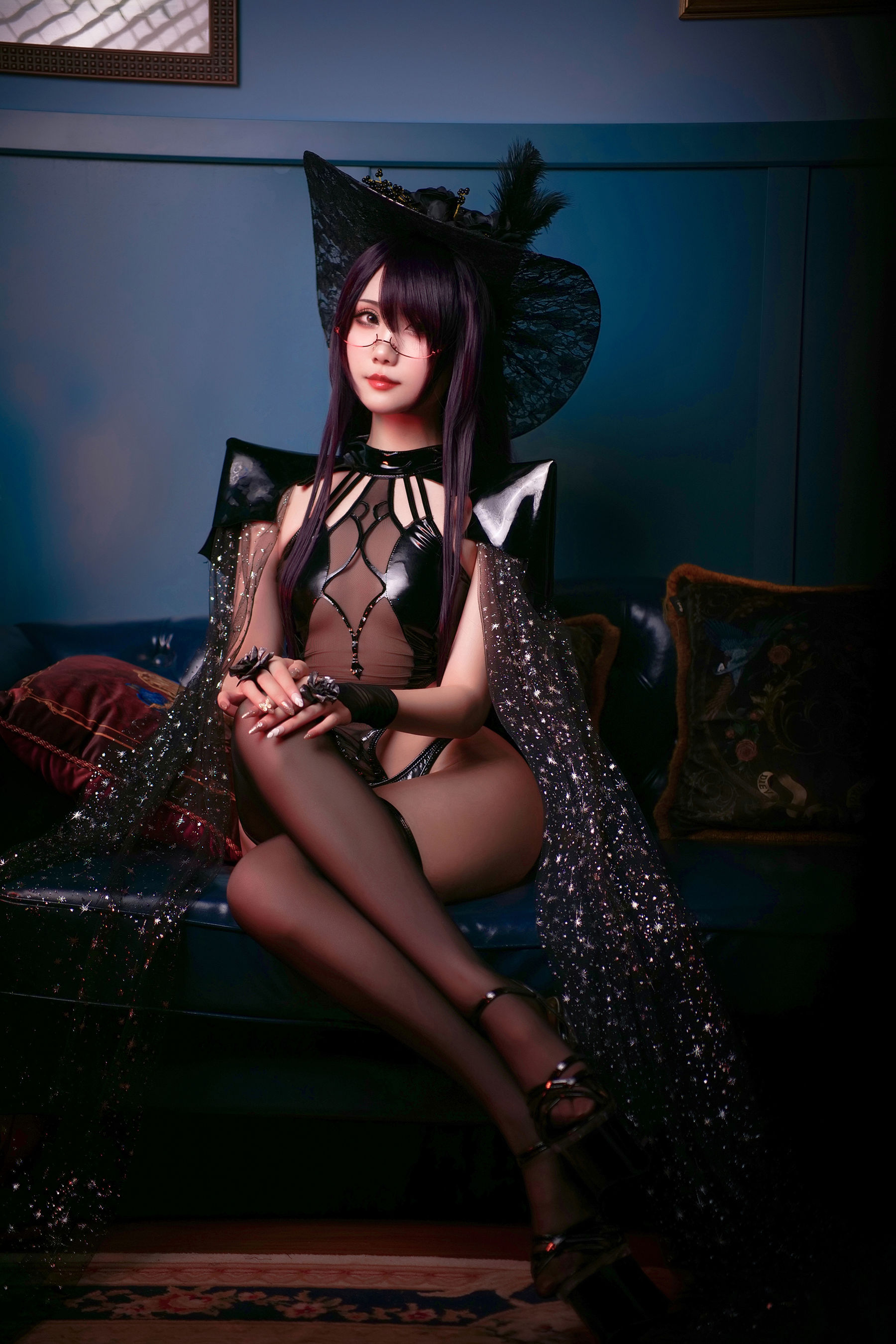 [网红COSER写真] 动漫博主曉美媽&羊大真人 - 魔女集会