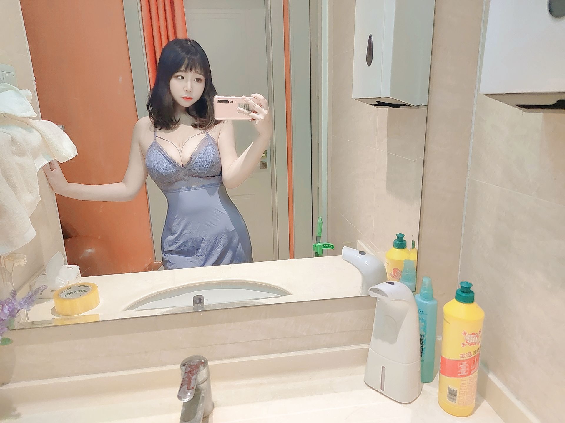 [网红COSER写真] 动漫博主穆零Mu0 - 自拍2