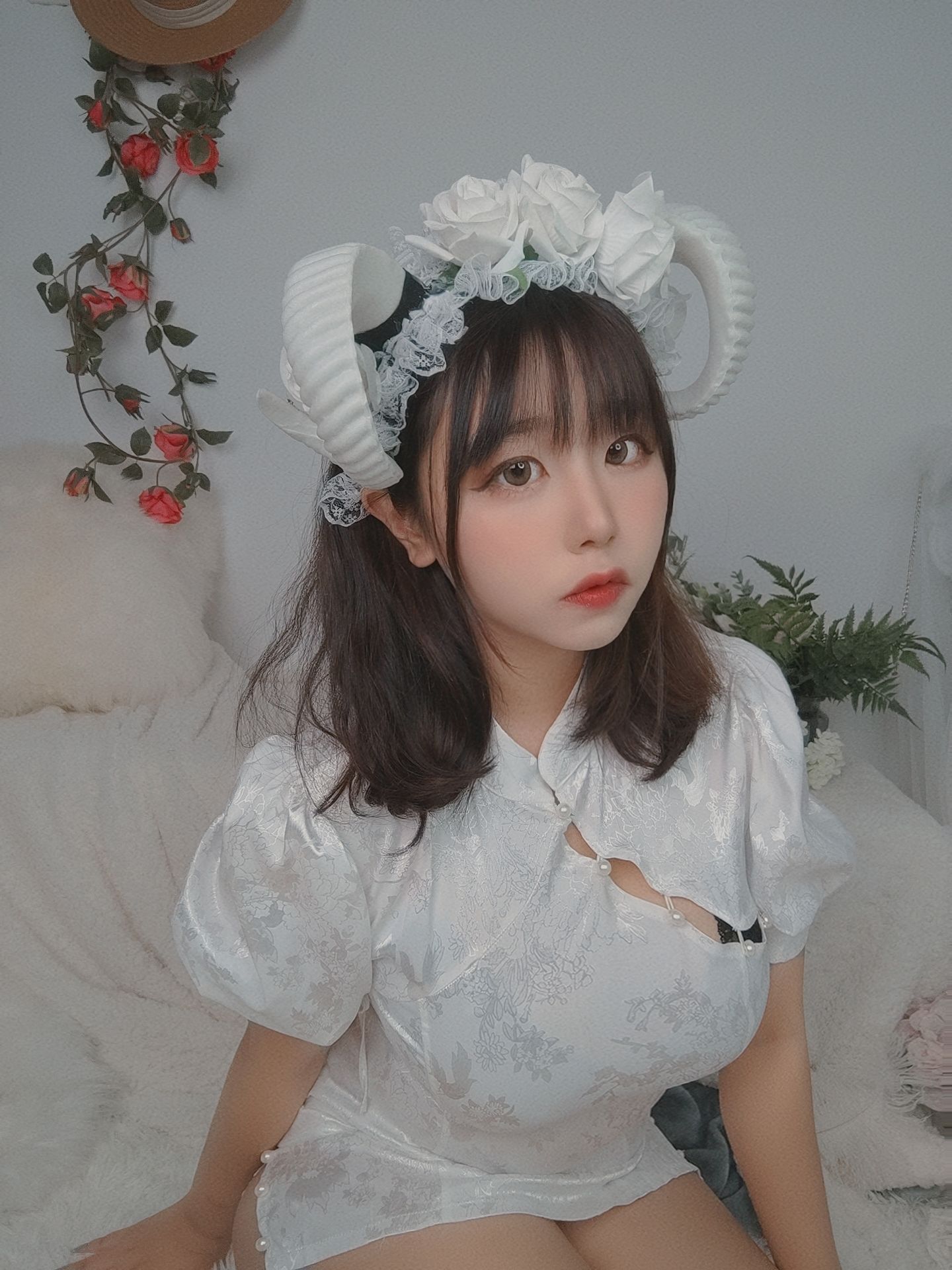 [网红COSER写真] 动漫博主穆零Mu0 - 自拍2