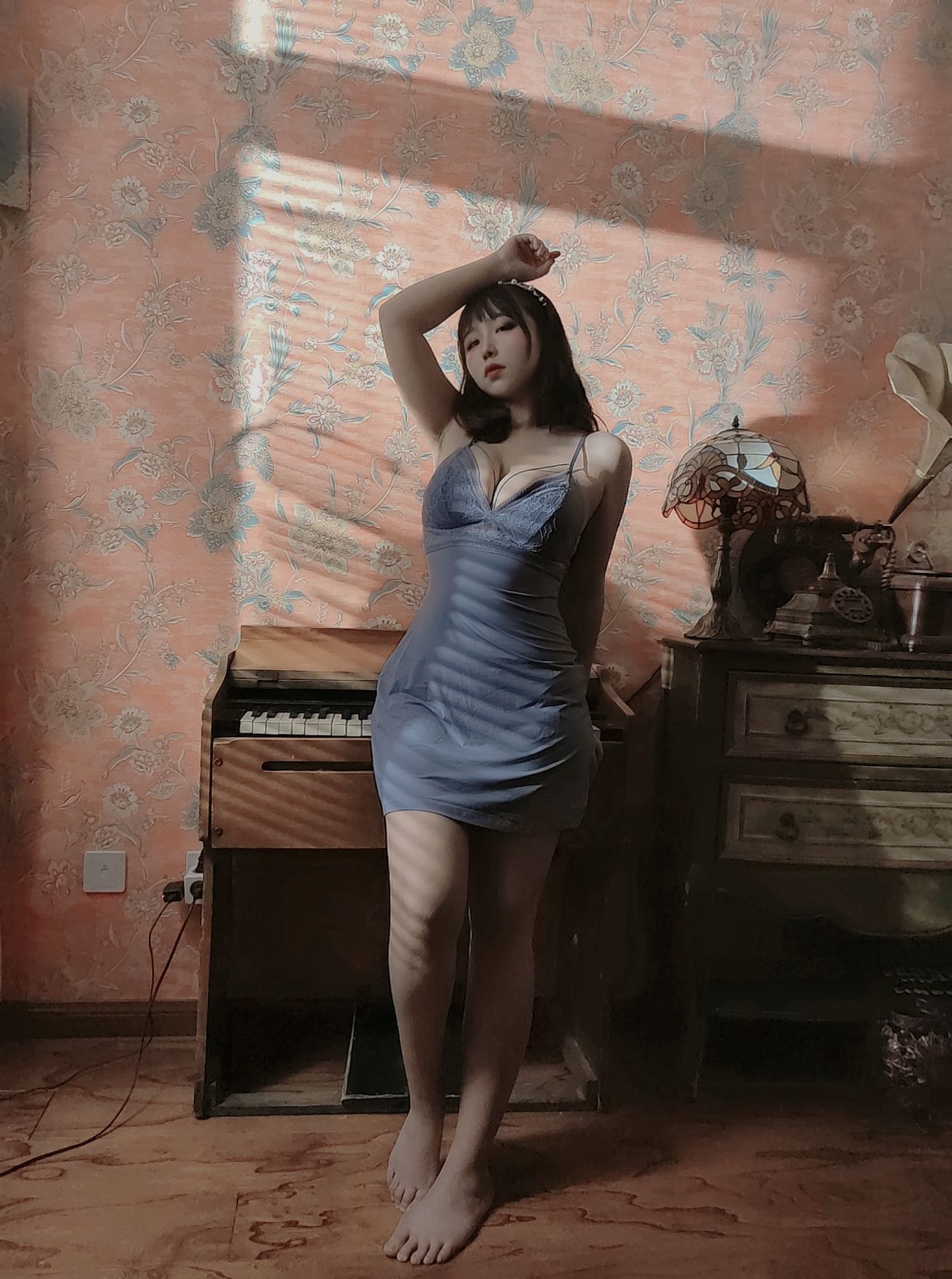 [网红COSER写真] 动漫博主穆零Mu0 - 自拍2