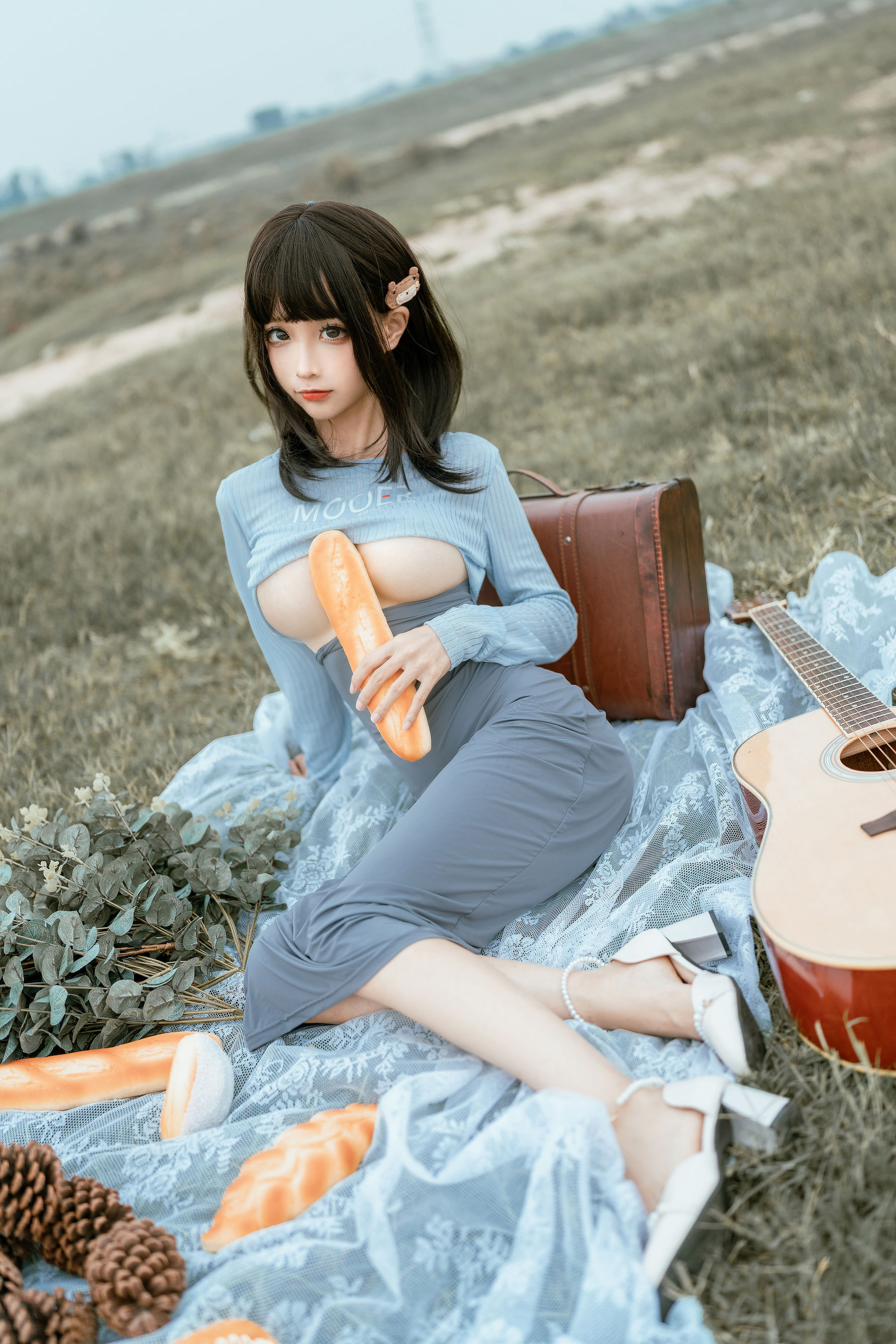 [网红COSER写真] 动漫博主蠢沫沫 - 吉他妹妹