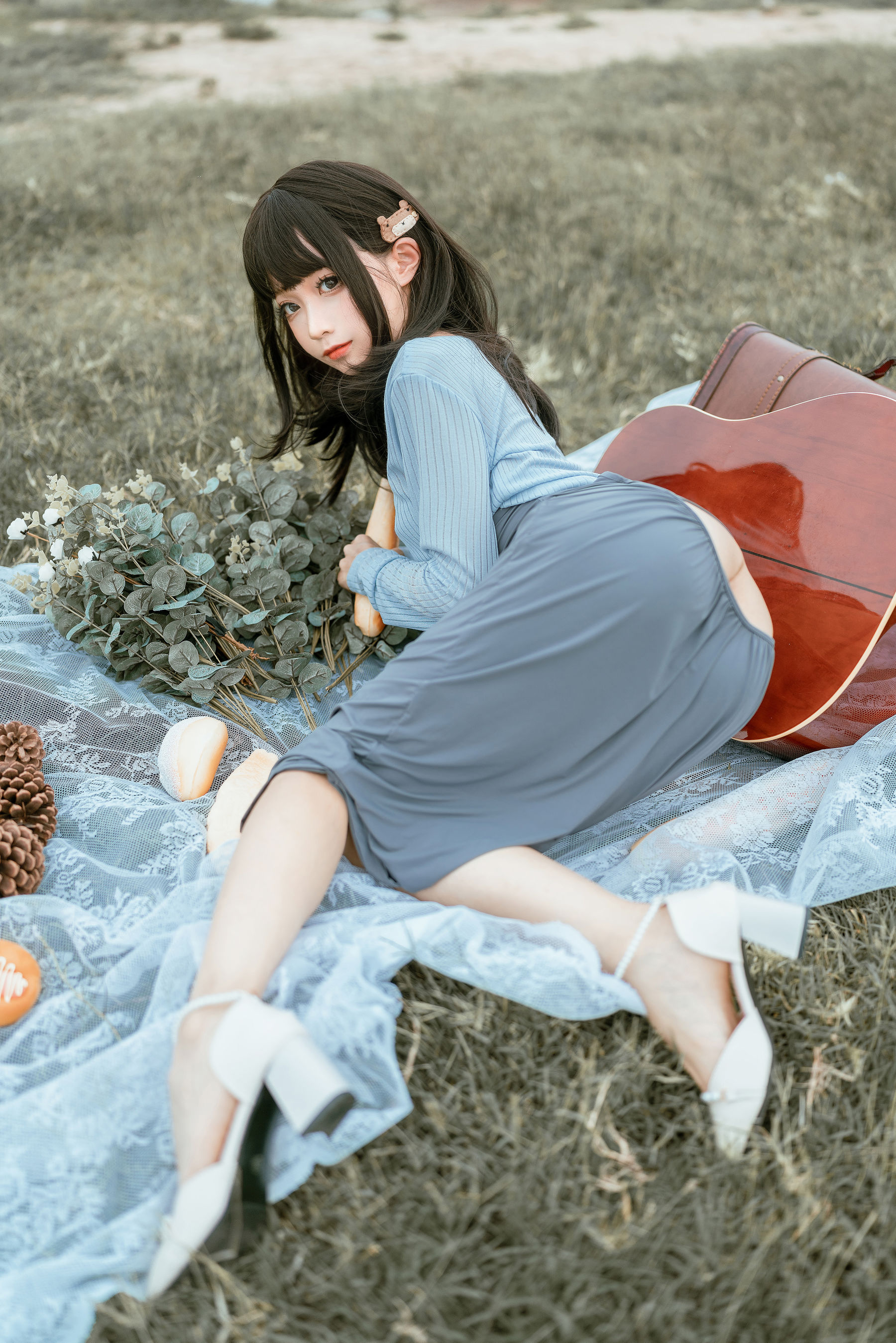 [网红COSER写真] 动漫博主蠢沫沫 - 吉他妹妹