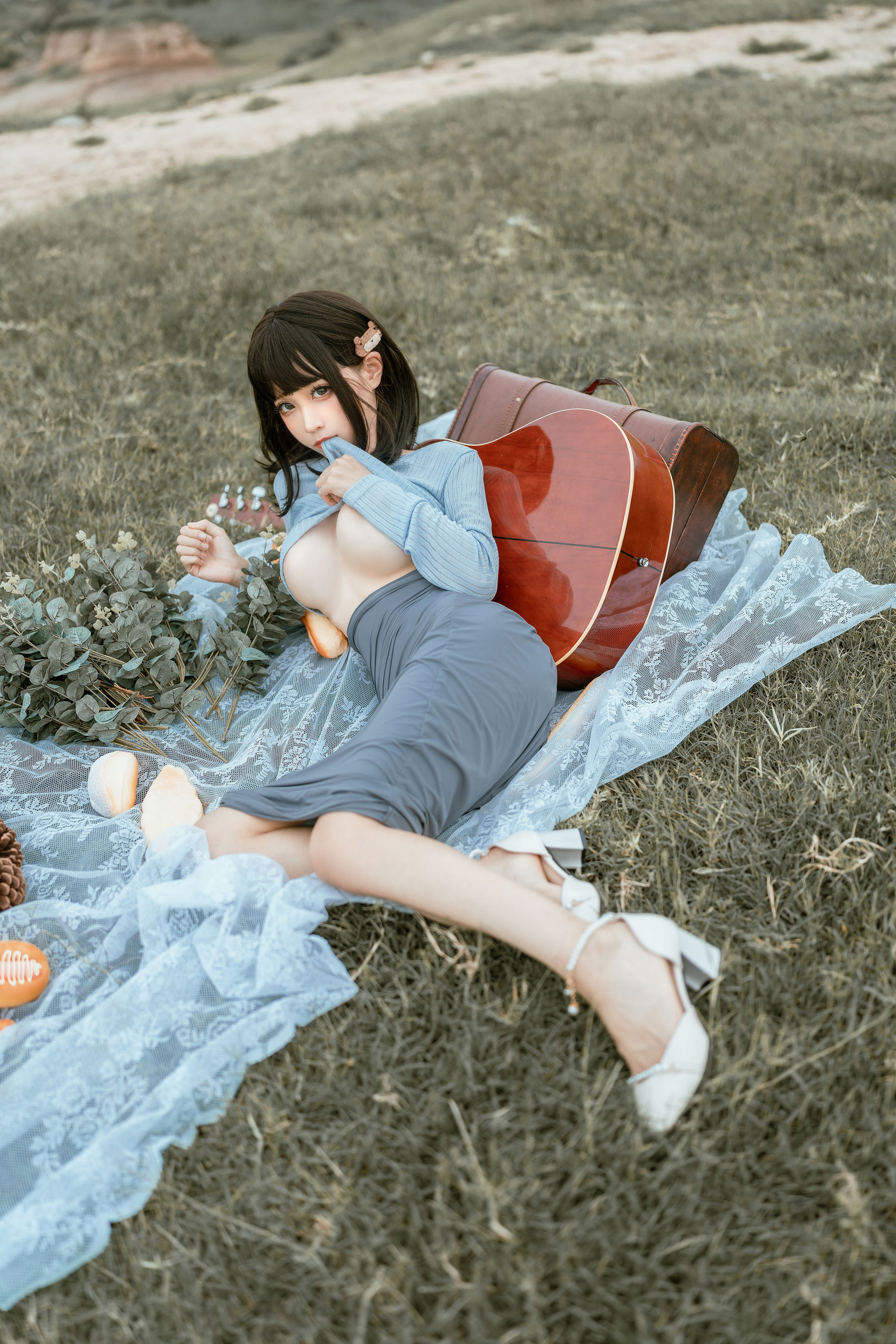 [网红COSER写真] 动漫博主蠢沫沫 - 吉他妹妹