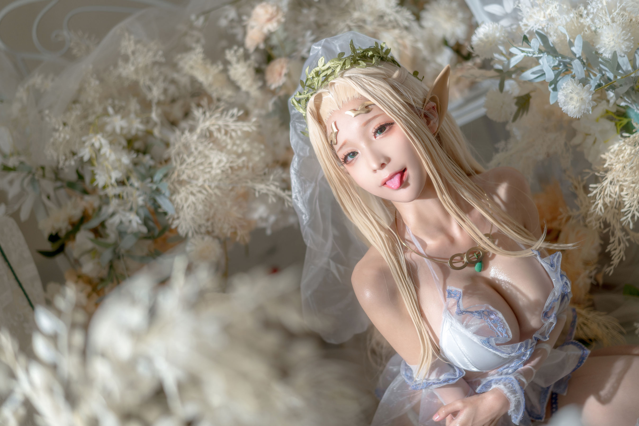 [网红COSER写真] 动漫博主蠢沫沫 - 白精灵 婚纱