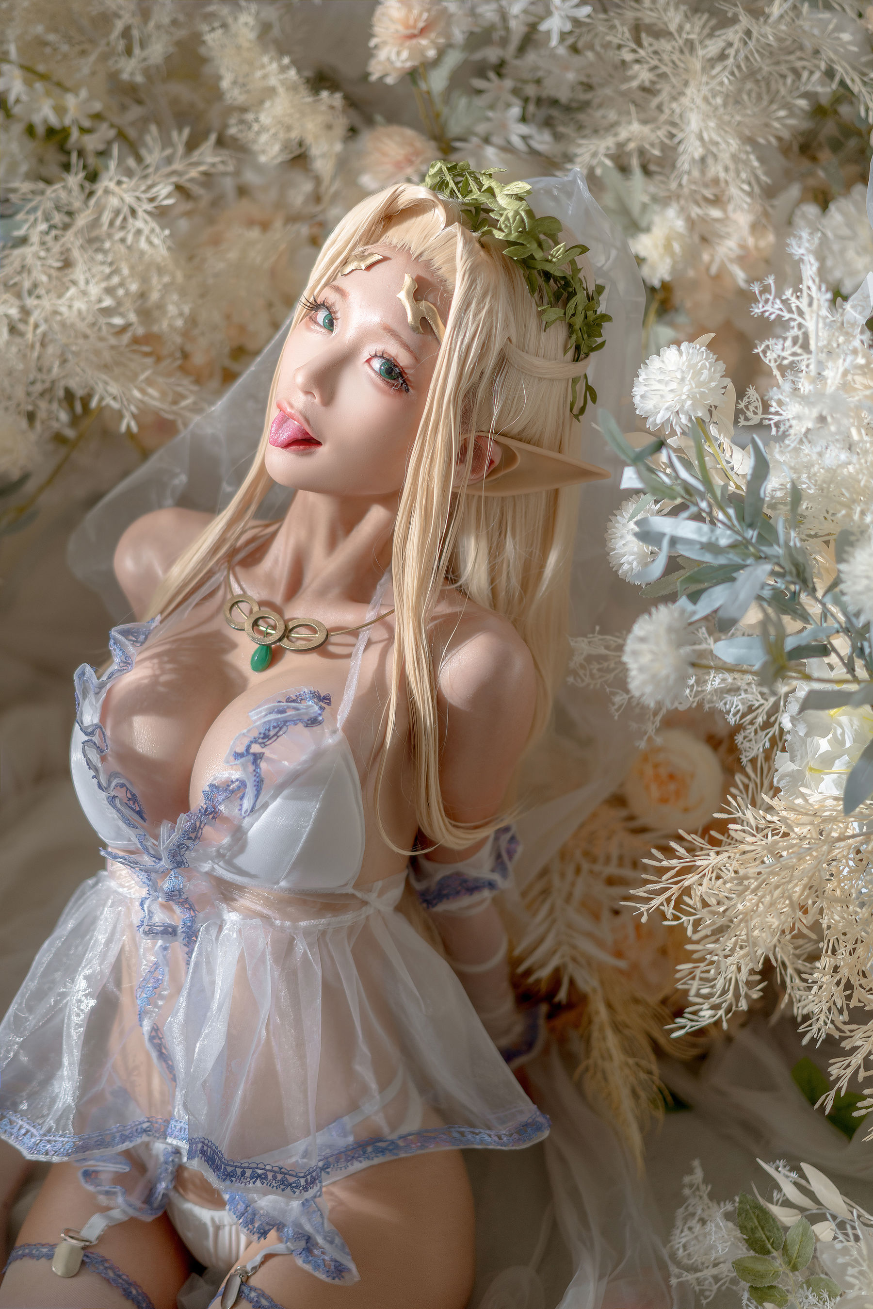 [网红COSER写真] 动漫博主蠢沫沫 - 白精灵 婚纱