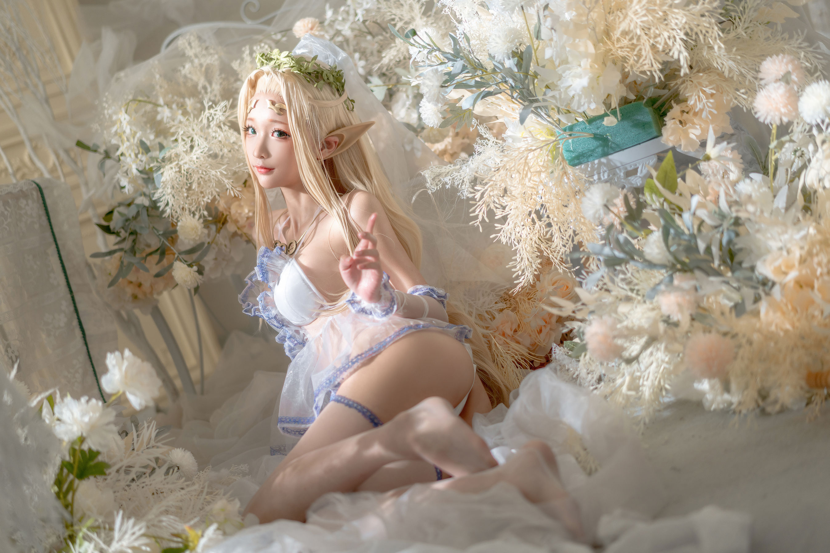 [网红COSER写真] 动漫博主蠢沫沫 - 白精灵 婚纱