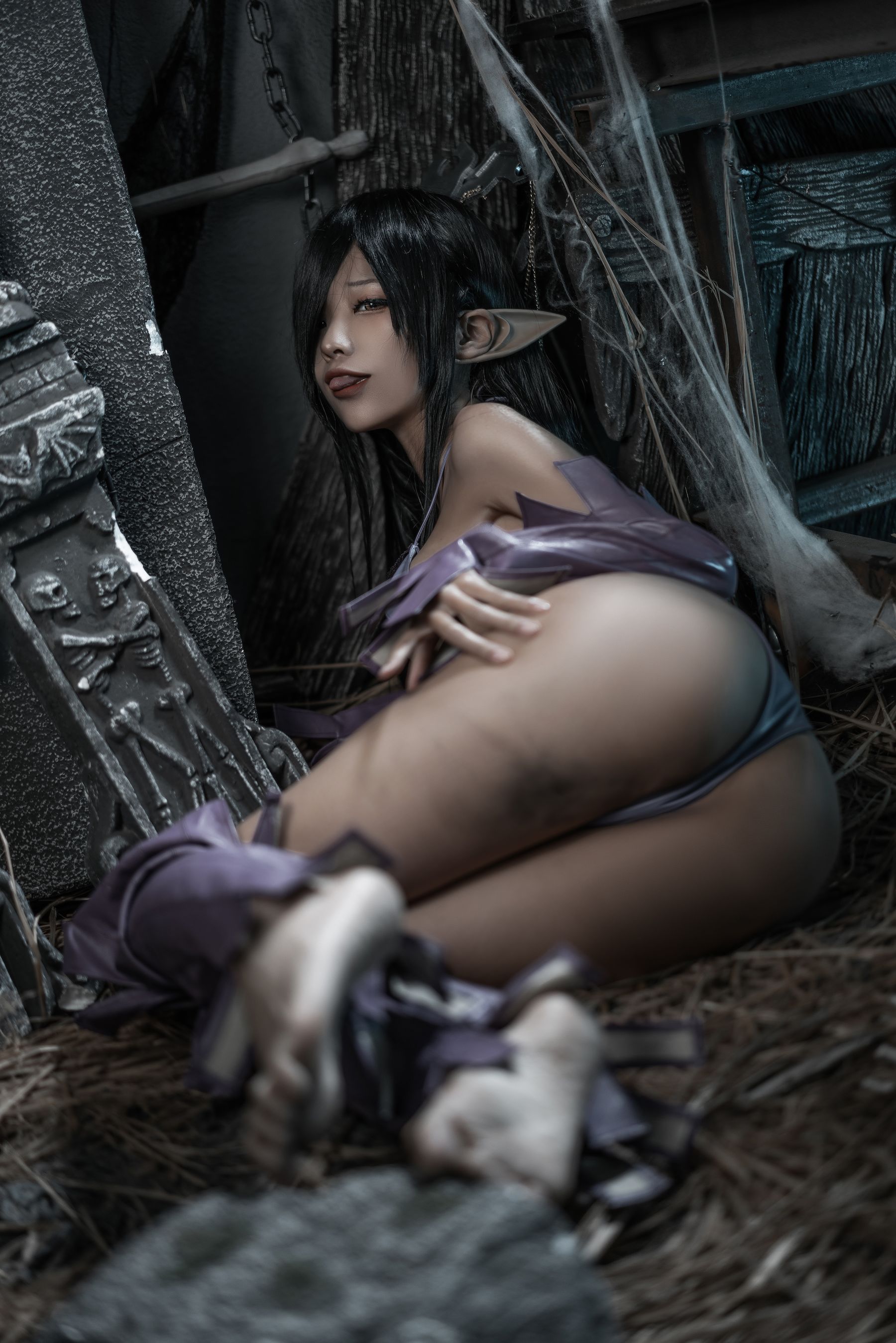 [网红COSER写真] 动漫博主蠢沫沫 - 黑兽女王 同人