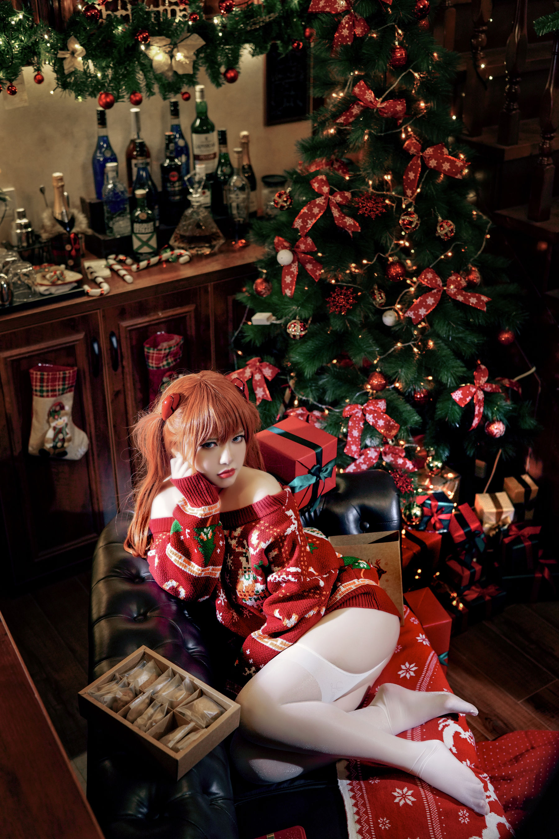 [网红COSER写真] 半半子 - 式波・ASUKA Christmas