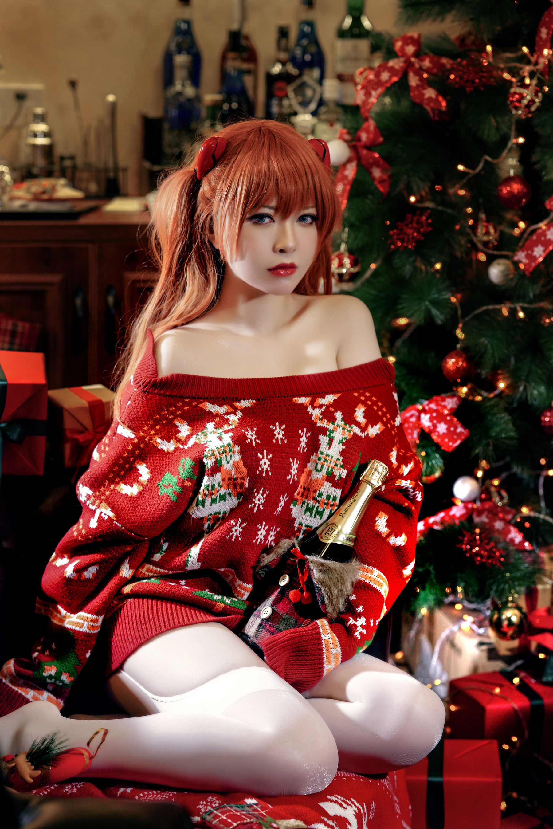 [网红COSER写真] 半半子 - 式波・ASUKA Christmas