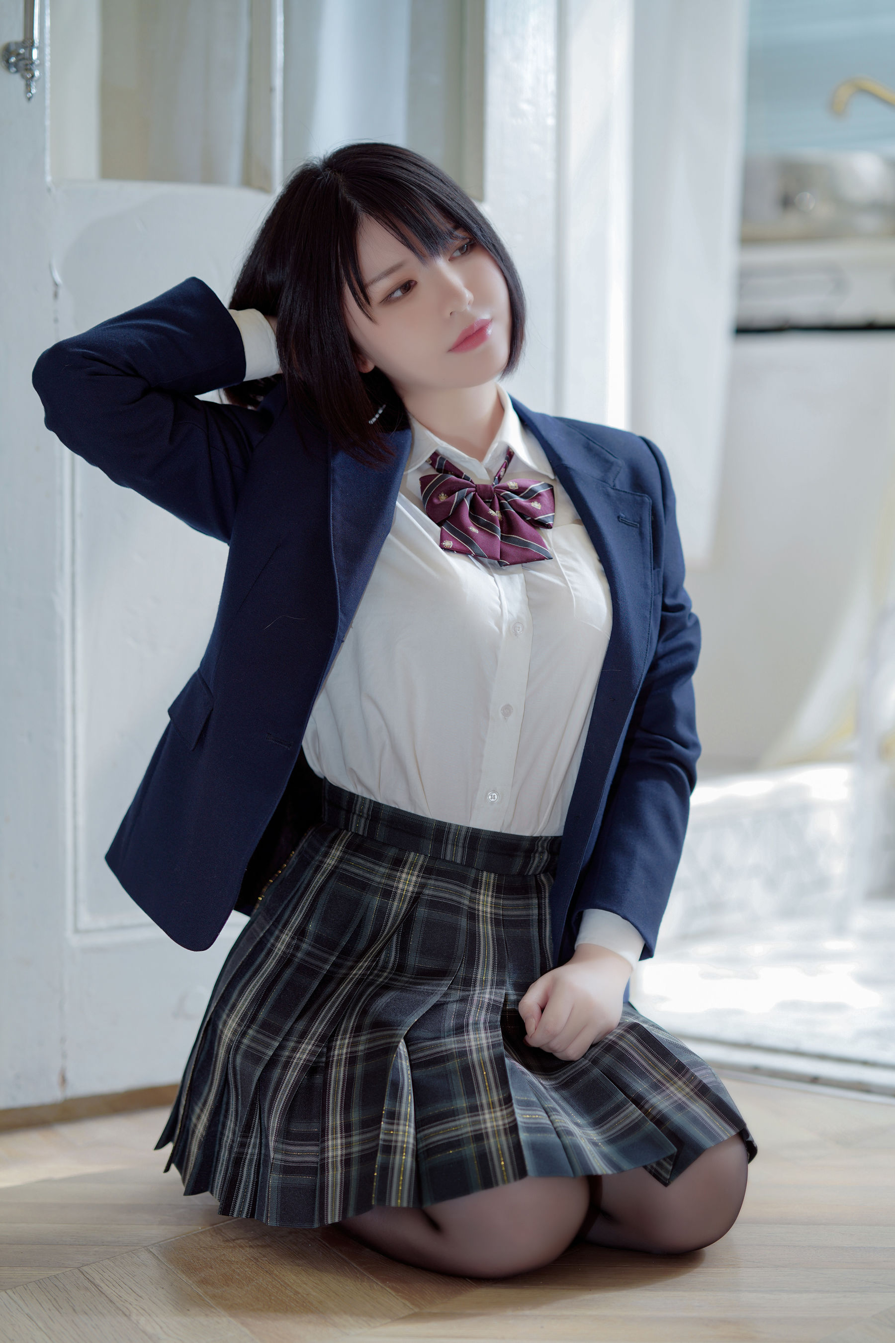 [网红COSER写真] 半半子 - 彼女の制服姿が好き