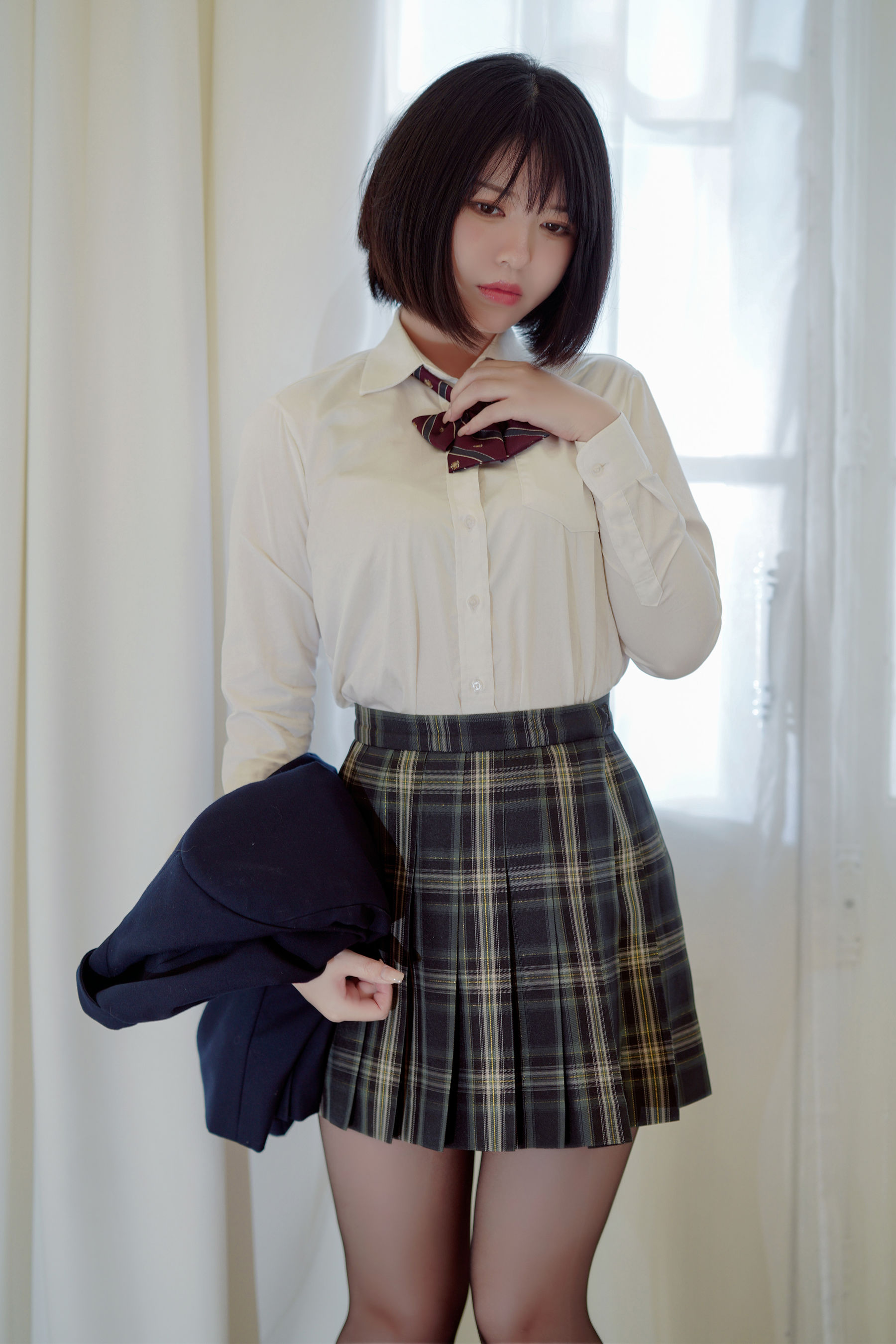 [网红COSER写真] 半半子 - 彼女の制服姿が好き