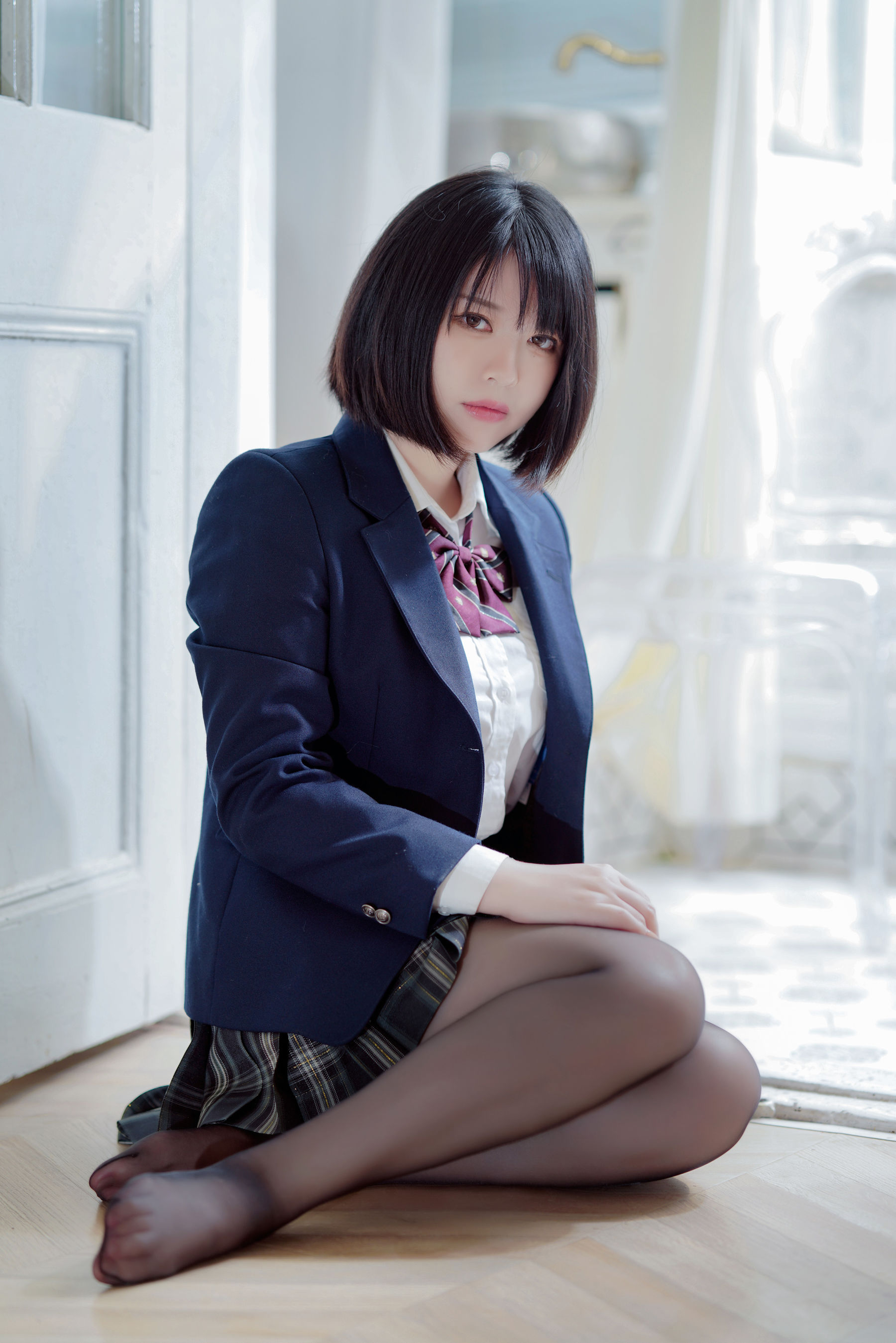 [网红COSER写真] 半半子 - 彼女の制服姿が好き