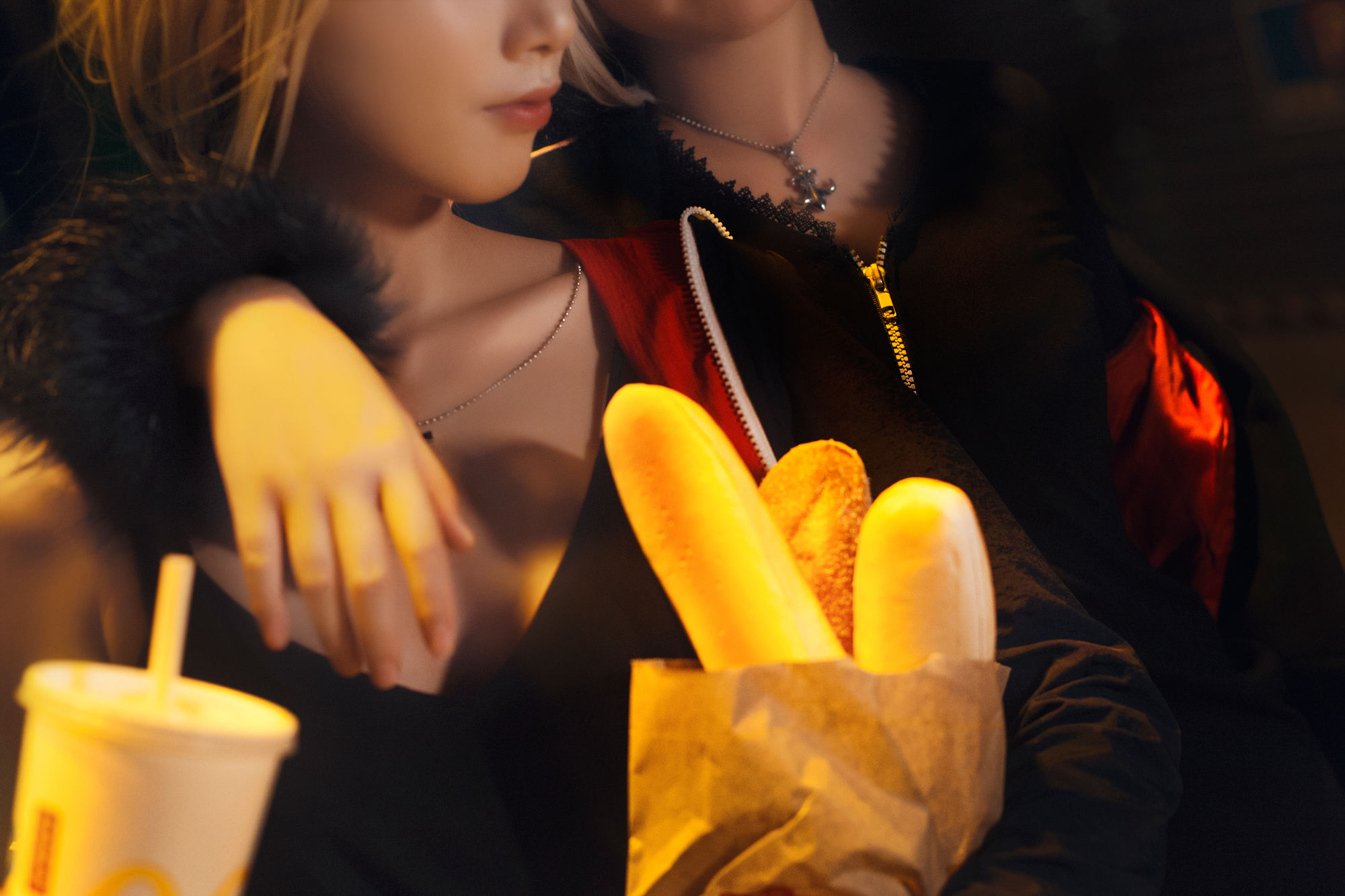 [网红COSER写真] 半半子&索索sophia - 黑贞2