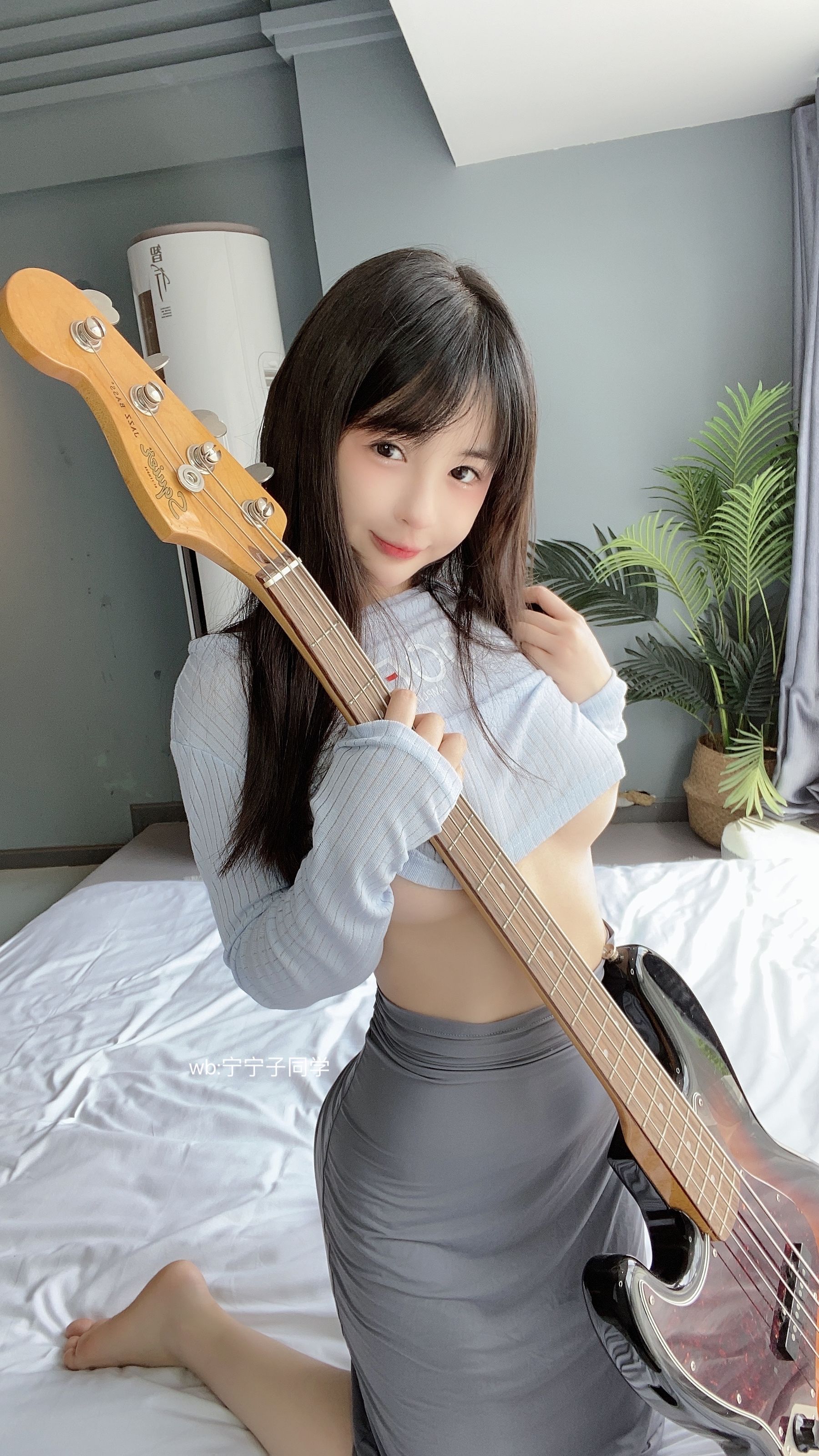 [网红COSER写真] 桜井宁宁 - 吉他妹妹