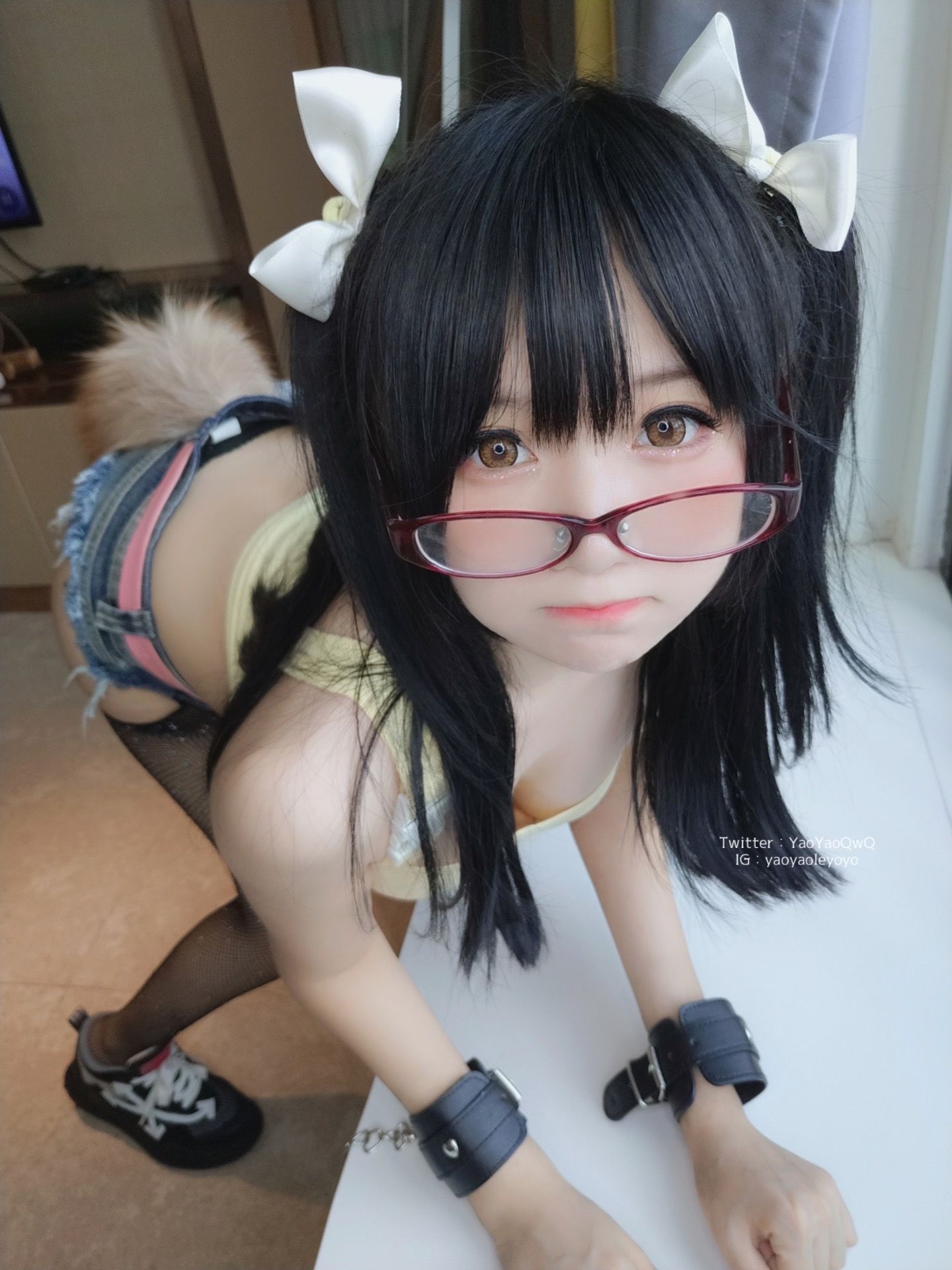 [网红COSER写真] 萌妹子Coser摇摇乐yoyo fantia まず自分撮りを見る…… (2021-8.23)