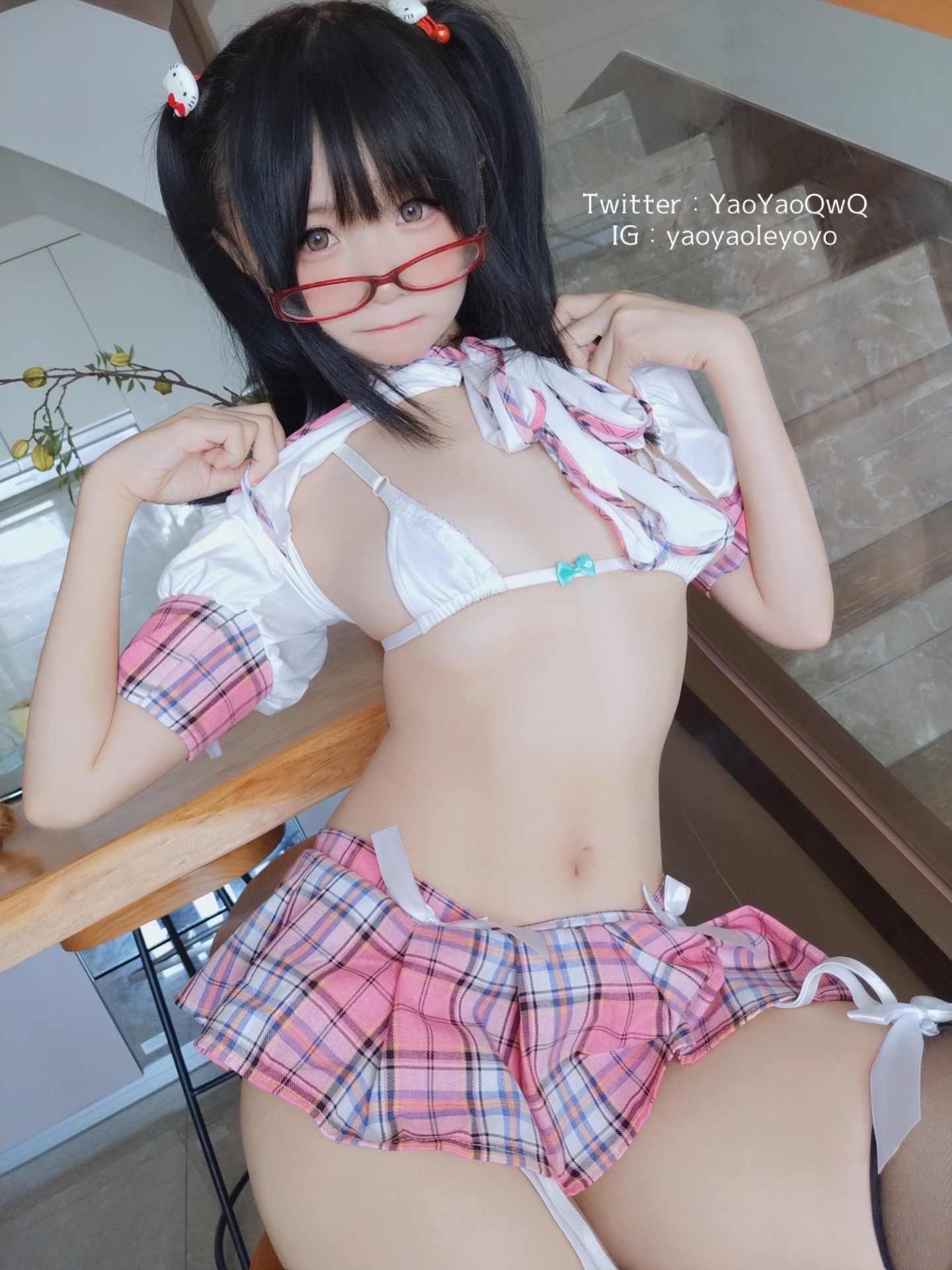 [网红COSER写真] 萌妹子Coser摇摇乐yoyo fantia 一番可愛いのは尻尾です！ (2021-8.01)