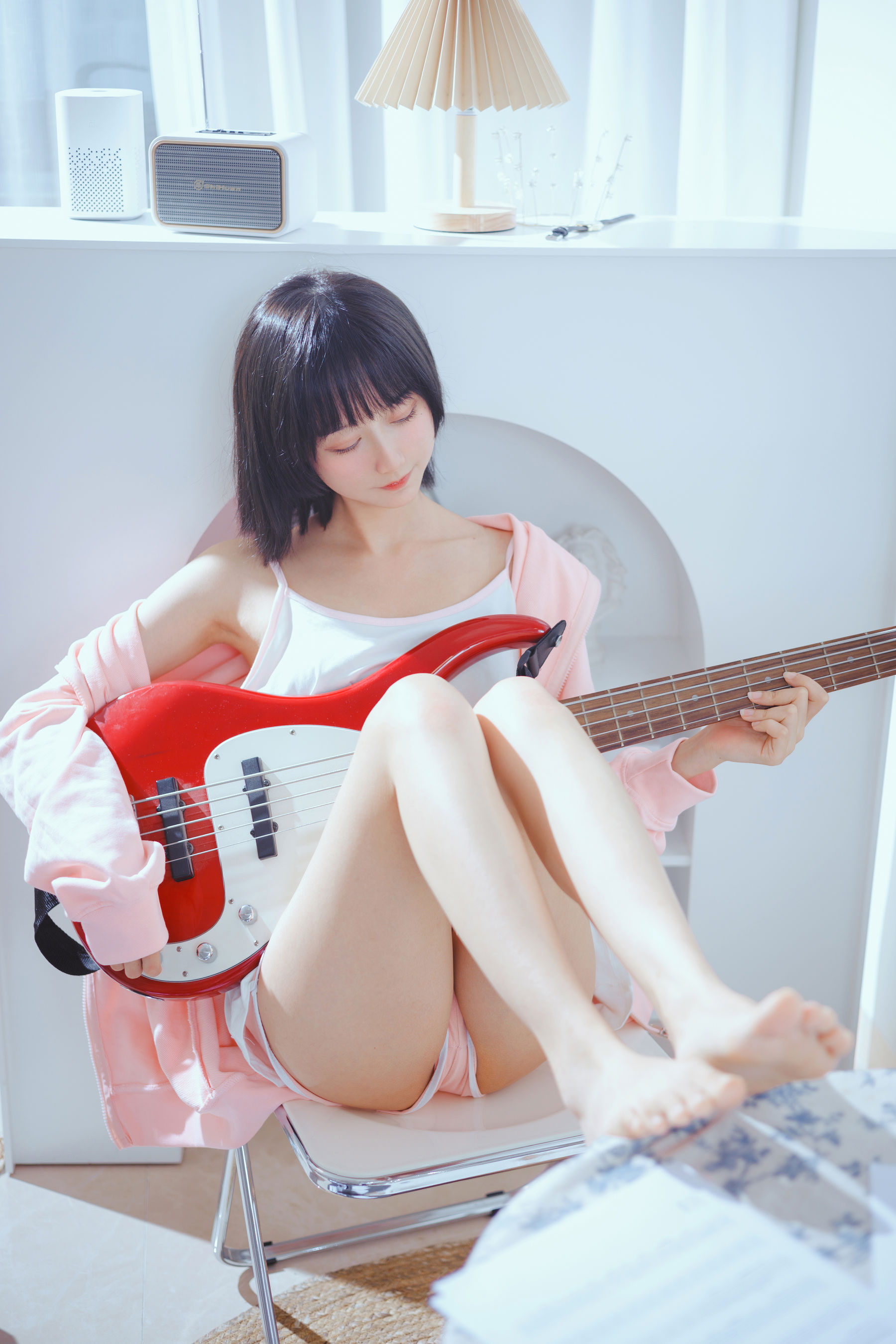 [网红COSER写真] 萌系小姐姐木绵绵OwO - 贝斯与妹妹