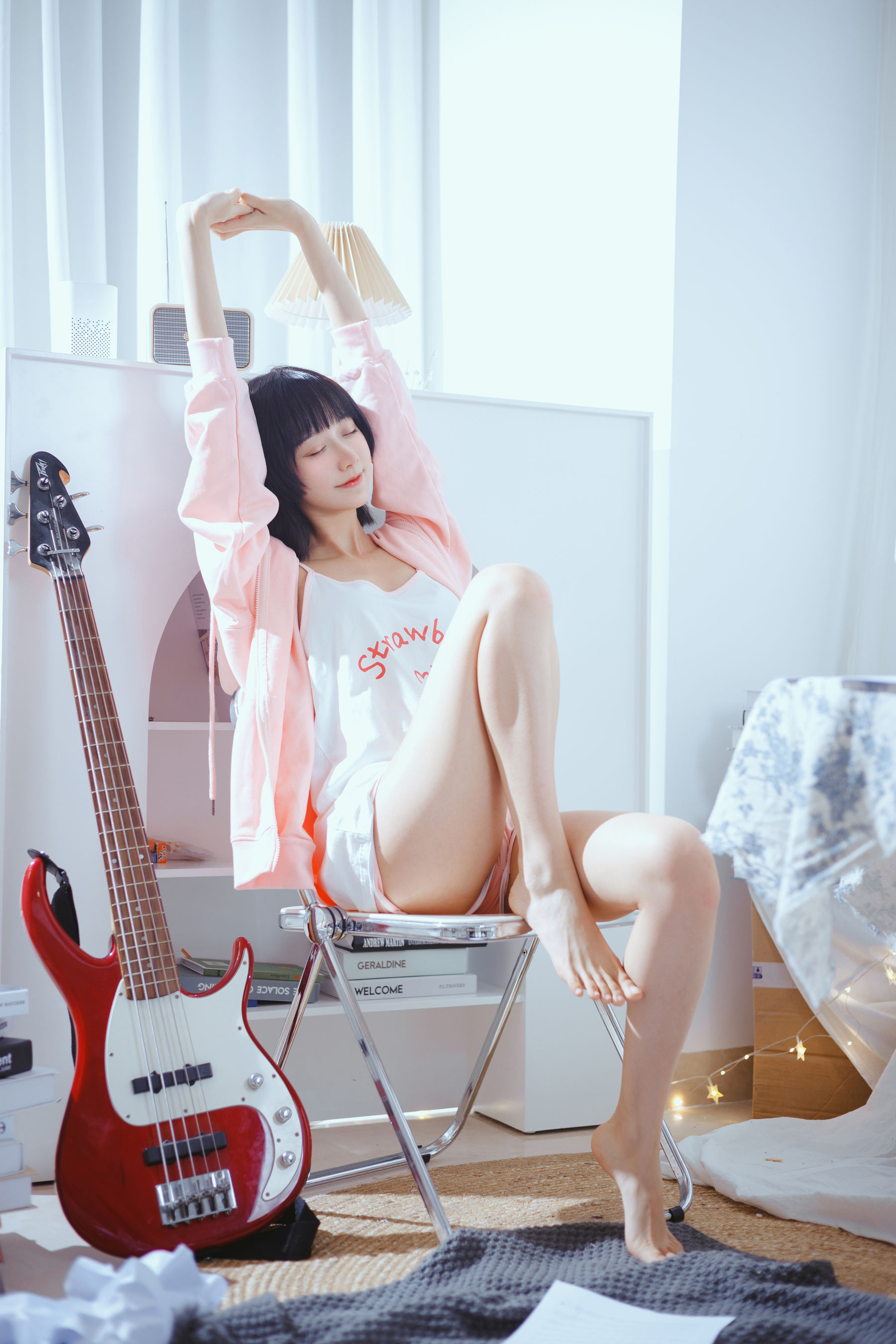 [网红COSER写真] 萌系小姐姐木绵绵OwO - 贝斯与妹妹