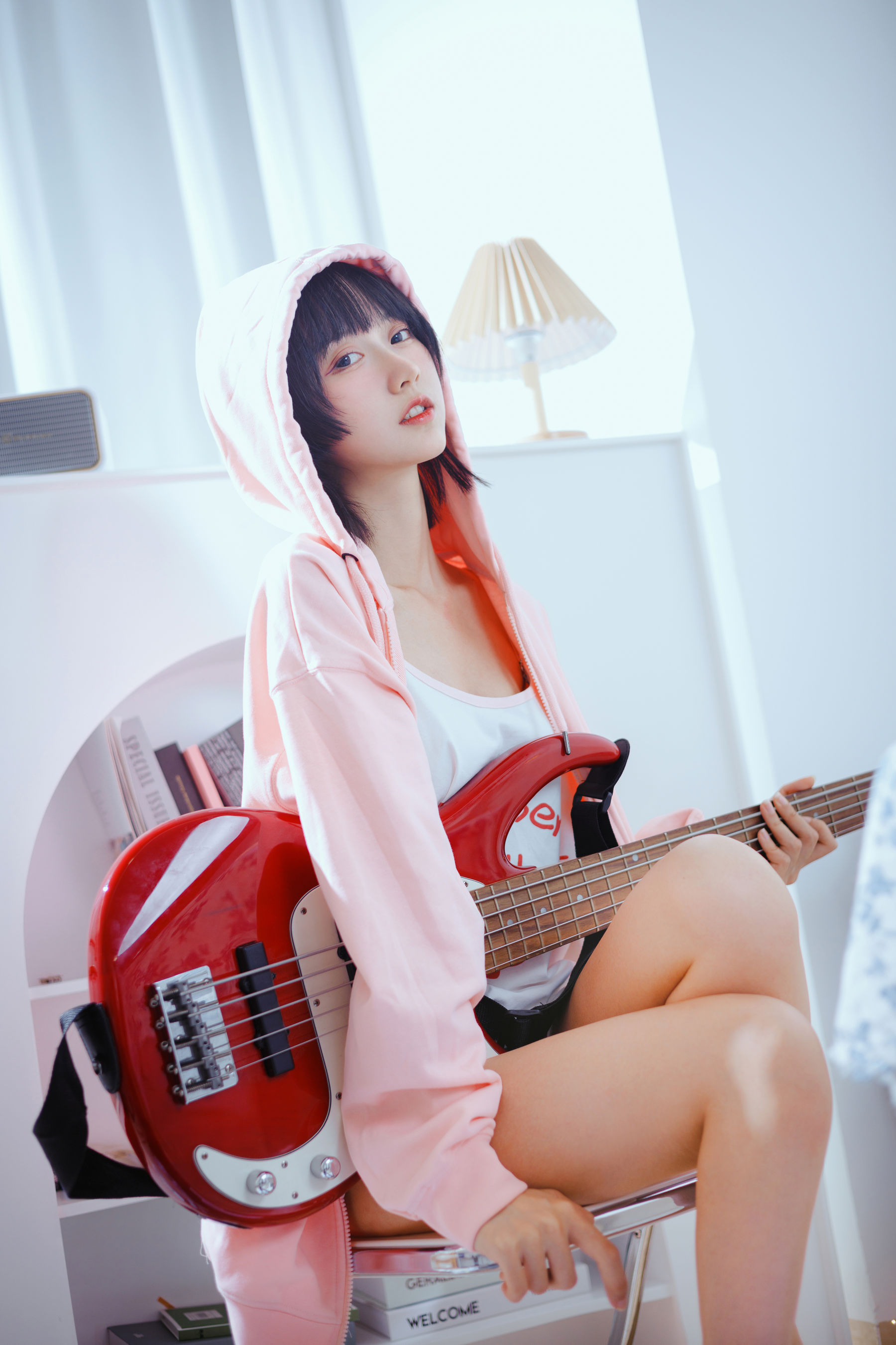 [网红COSER写真] 萌系小姐姐木绵绵OwO - 贝斯与妹妹