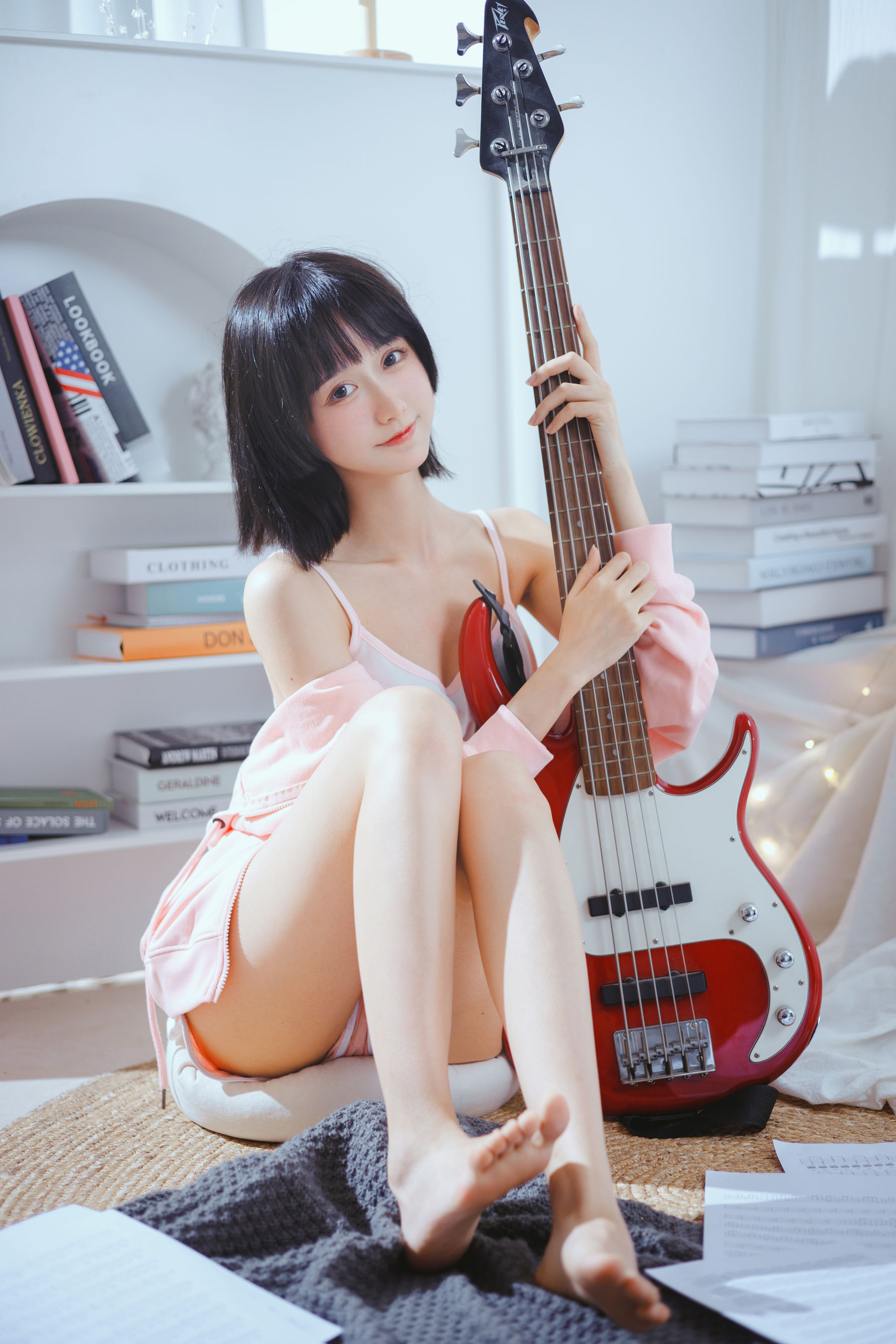 [网红COSER写真] 萌系小姐姐木绵绵OwO - 贝斯与妹妹