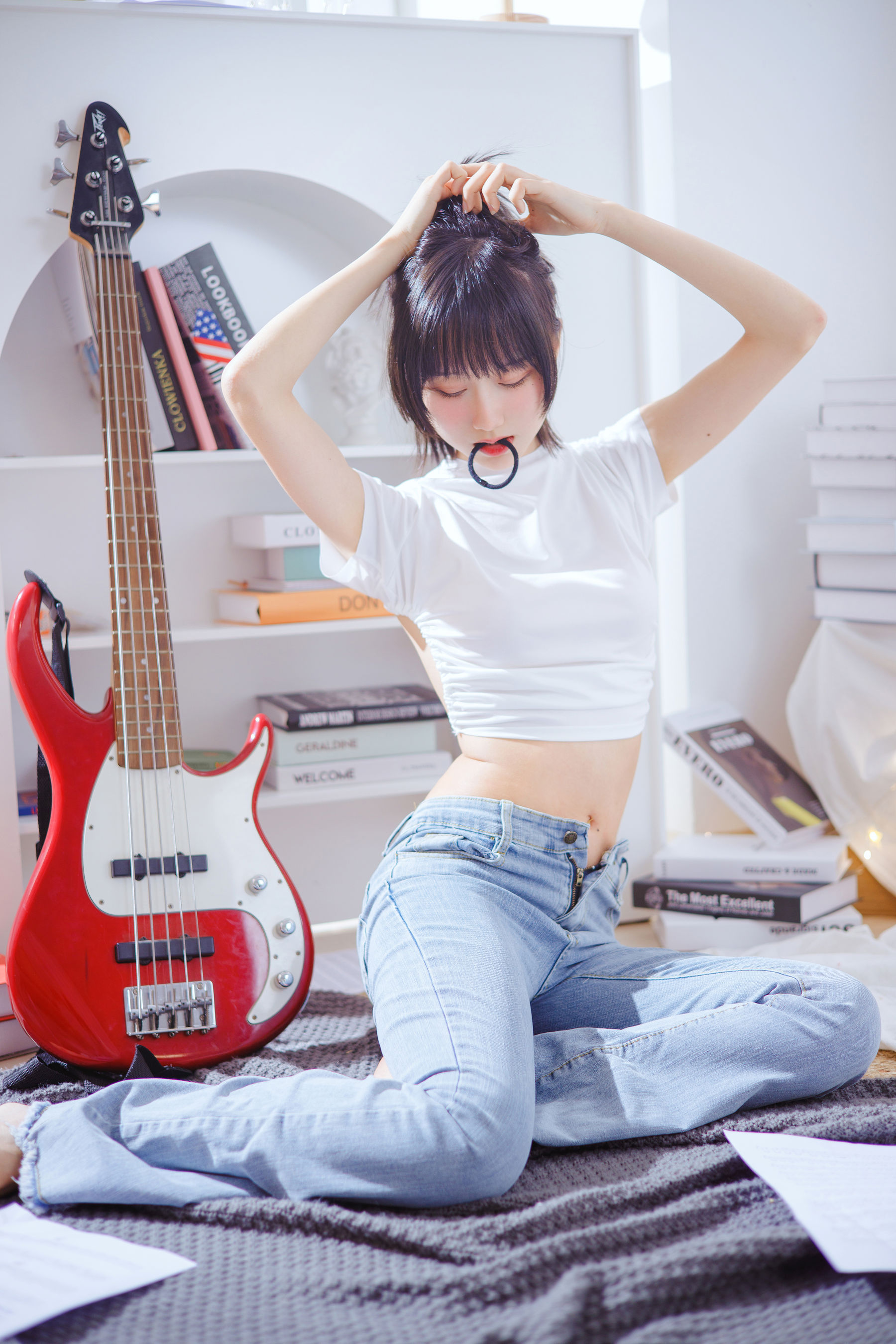 [网红COSER写真] 萌系小姐姐木绵绵OwO - 贝斯与妹妹