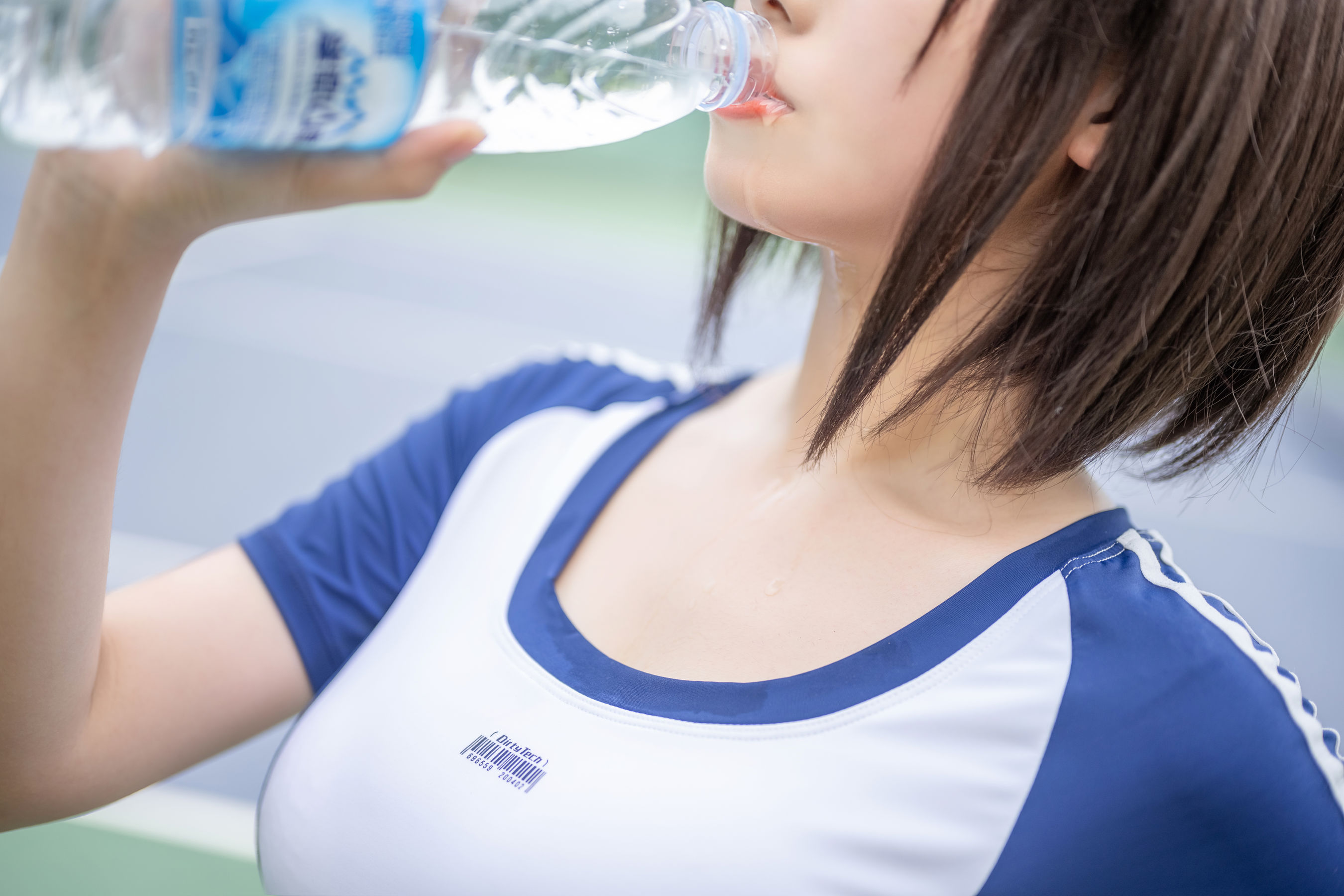 [网红COSER写真] 萌系小姐姐蜜汁猫裘 - 体操服