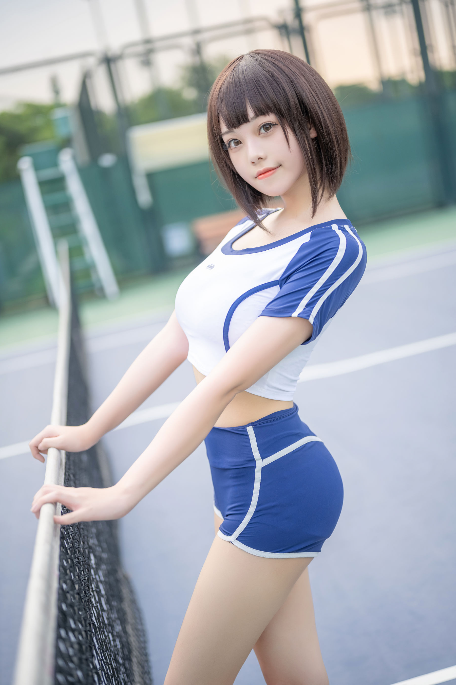 [网红COSER写真] 萌系小姐姐蜜汁猫裘 - 体操服