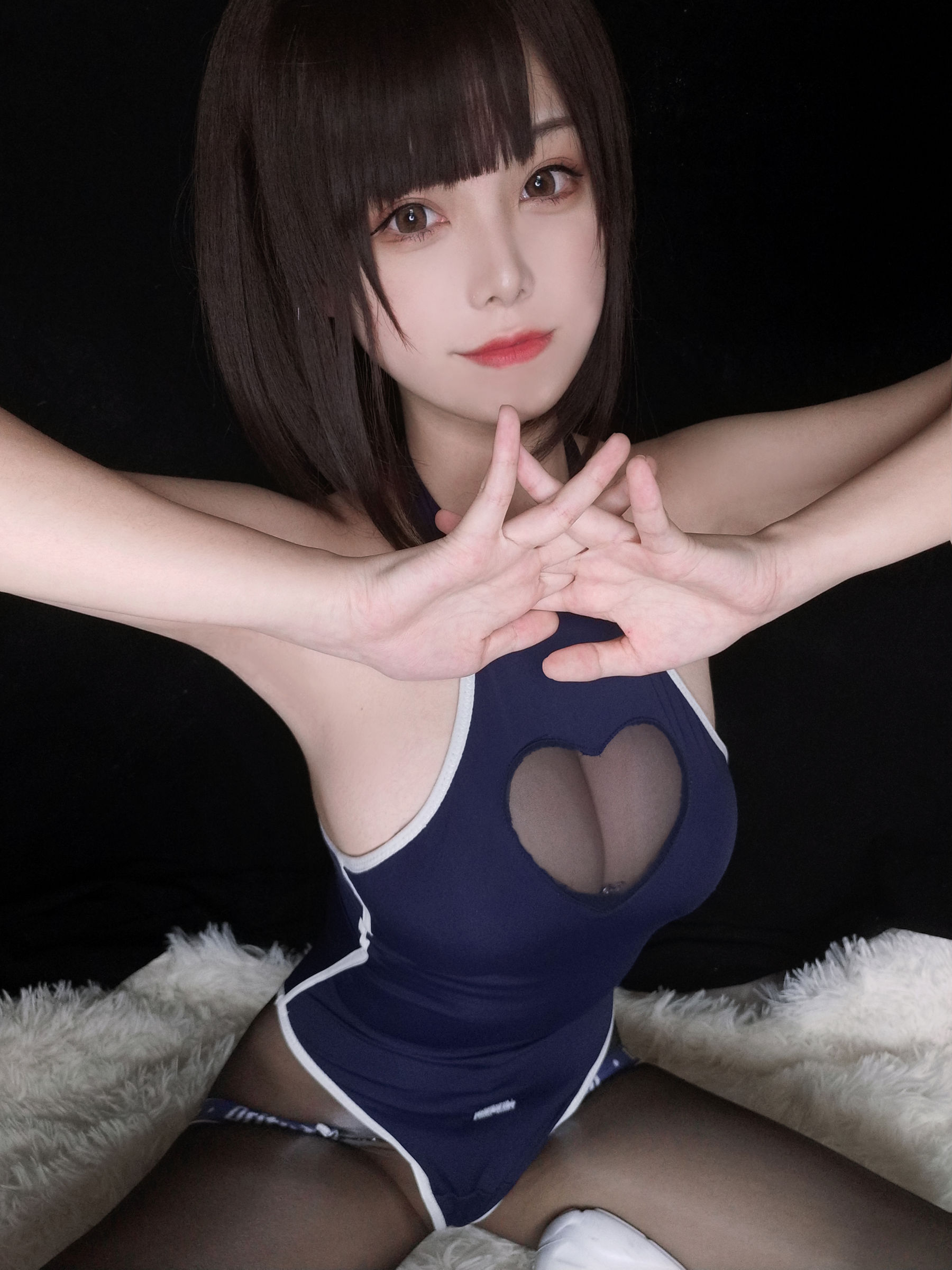[网红COSER写真] 萌系小姐姐蜜汁猫裘 - 水着